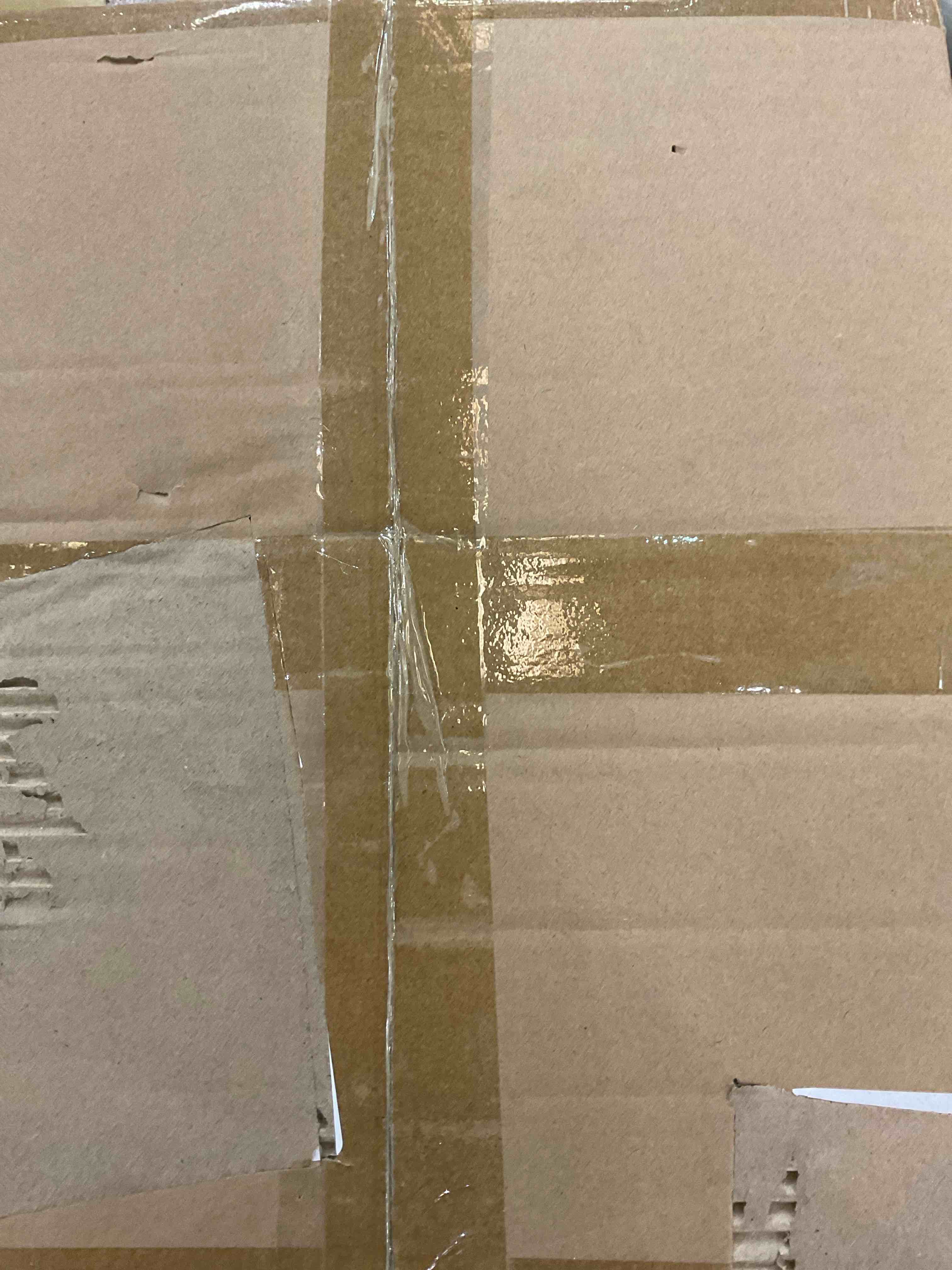 https://s3.amazonaws.com/lotting-images-prod/BargainHunt/EXS01348677_1709842604368.jpeg