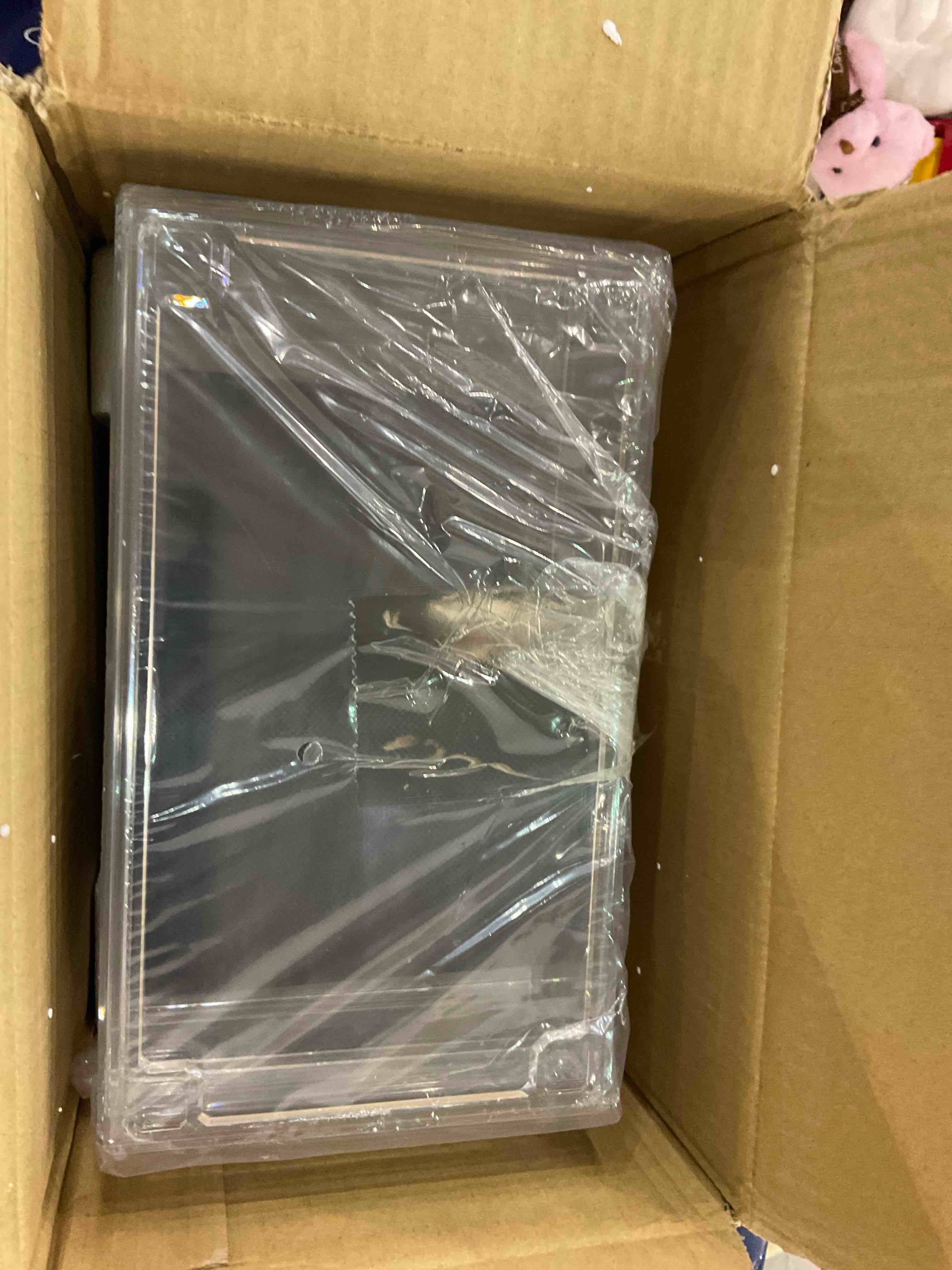 https://s3.amazonaws.com/lotting-images-prod/BargainHunt/EXS01348710_1709912459970.jpeg
