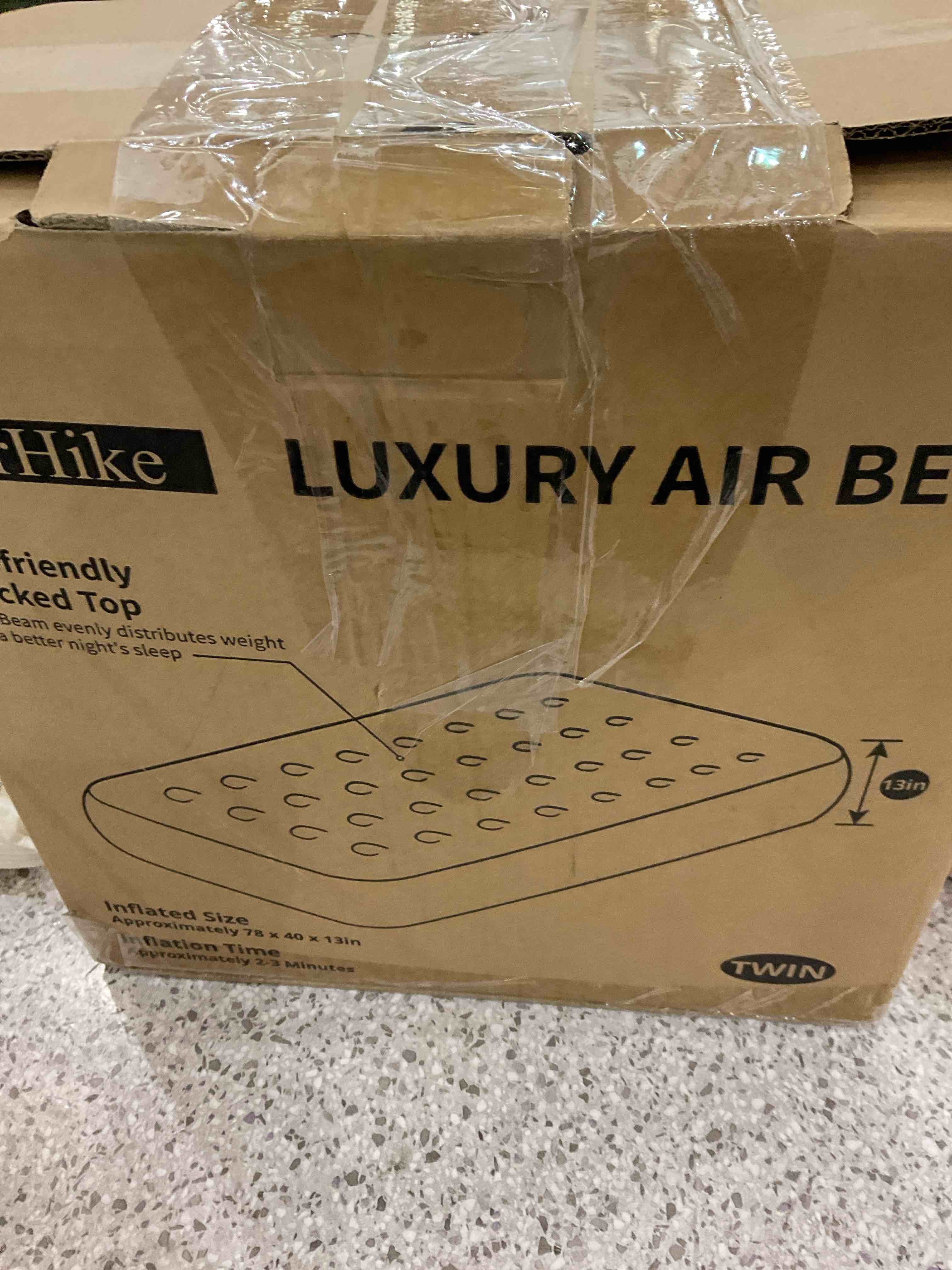 https://s3.amazonaws.com/lotting-images-prod/BargainHunt/EXS01348766_1709927351235.jpeg
