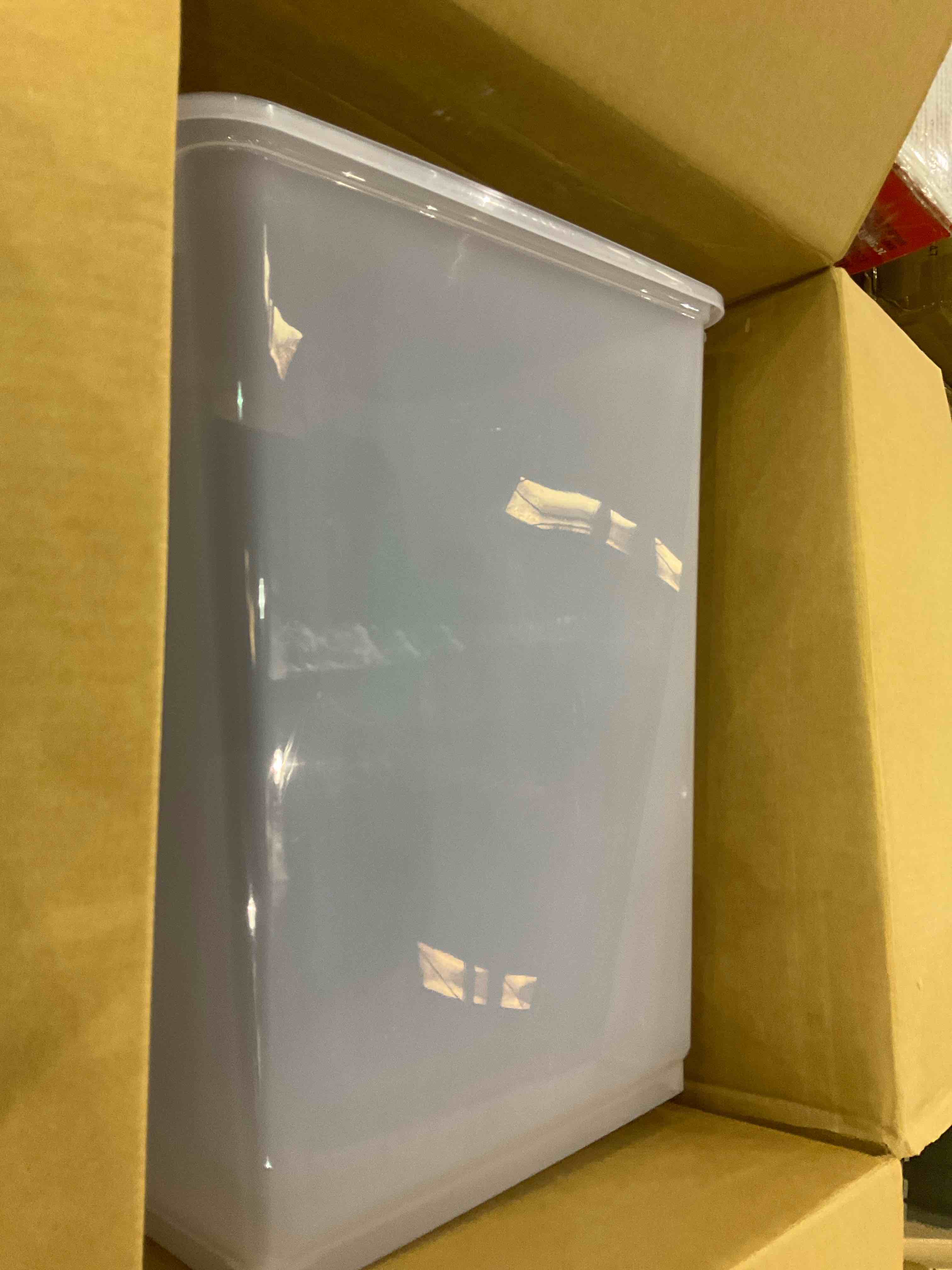 https://s3.amazonaws.com/lotting-images-prod/BargainHunt/EXS01349108_1710340447483.jpeg