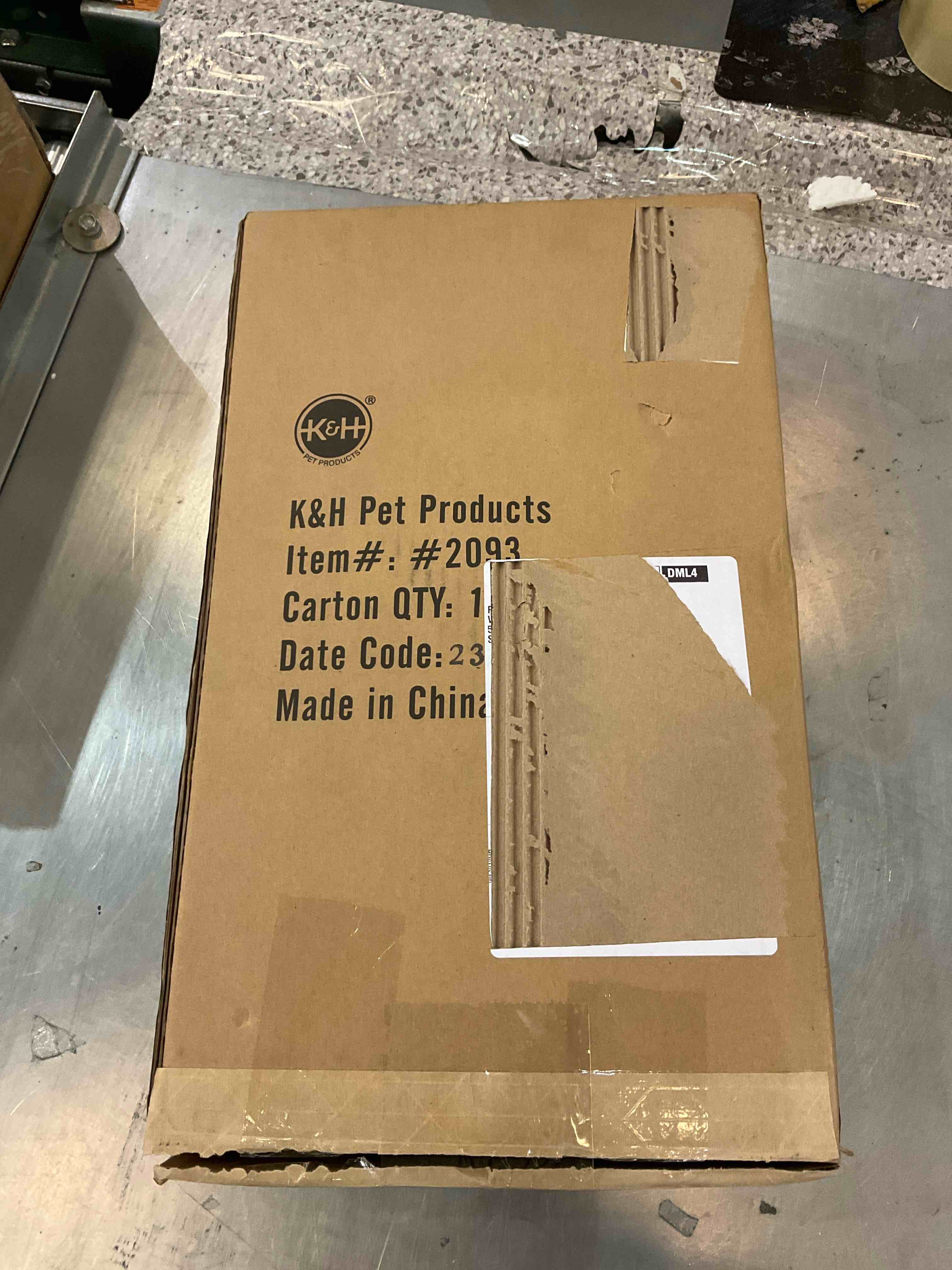 https://s3.amazonaws.com/lotting-images-prod/BargainHunt/EXS01349297_1710434708412.jpeg