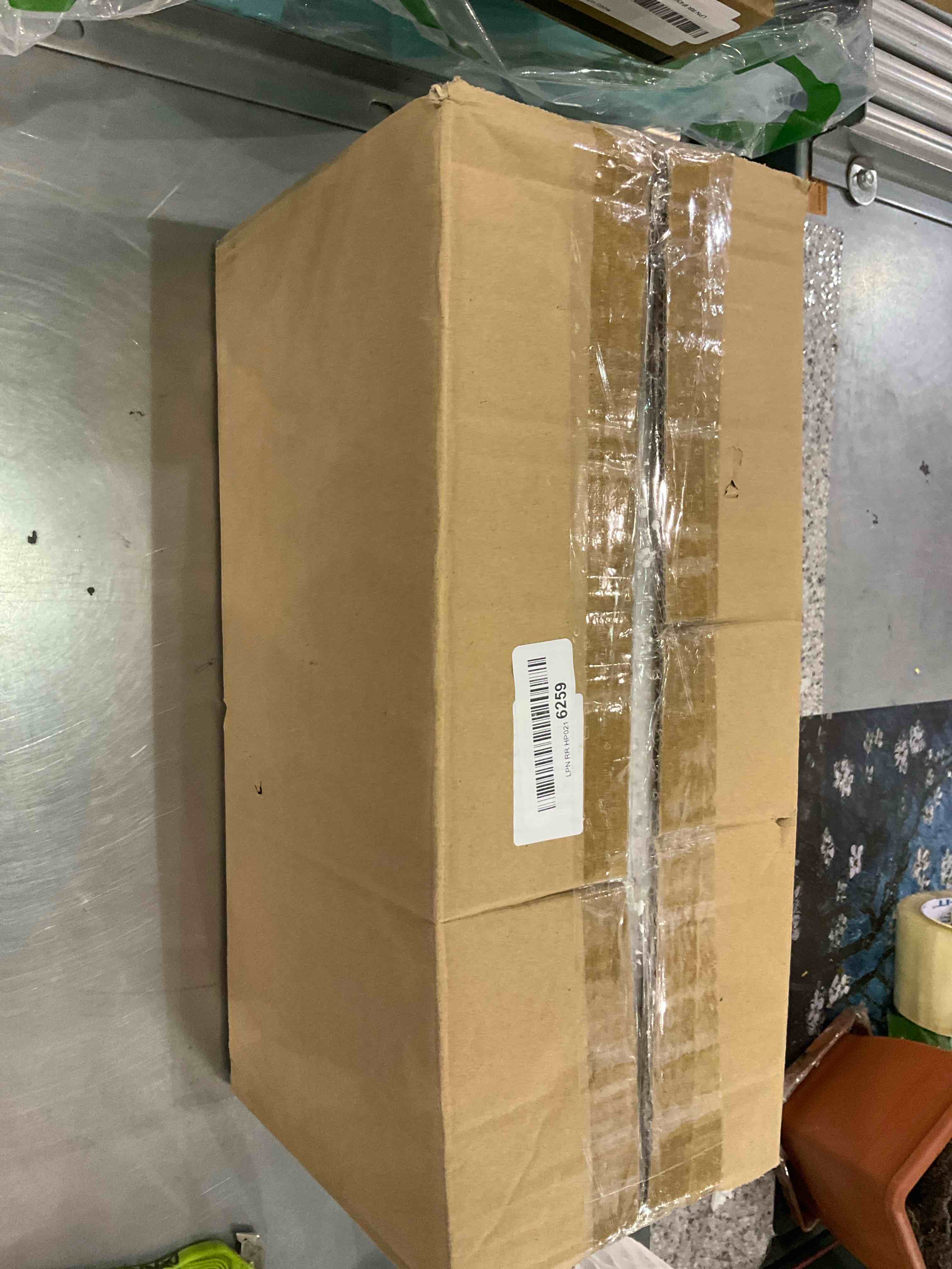 https://s3.amazonaws.com/lotting-images-prod/BargainHunt/EXS01349422_1710505160271.jpeg