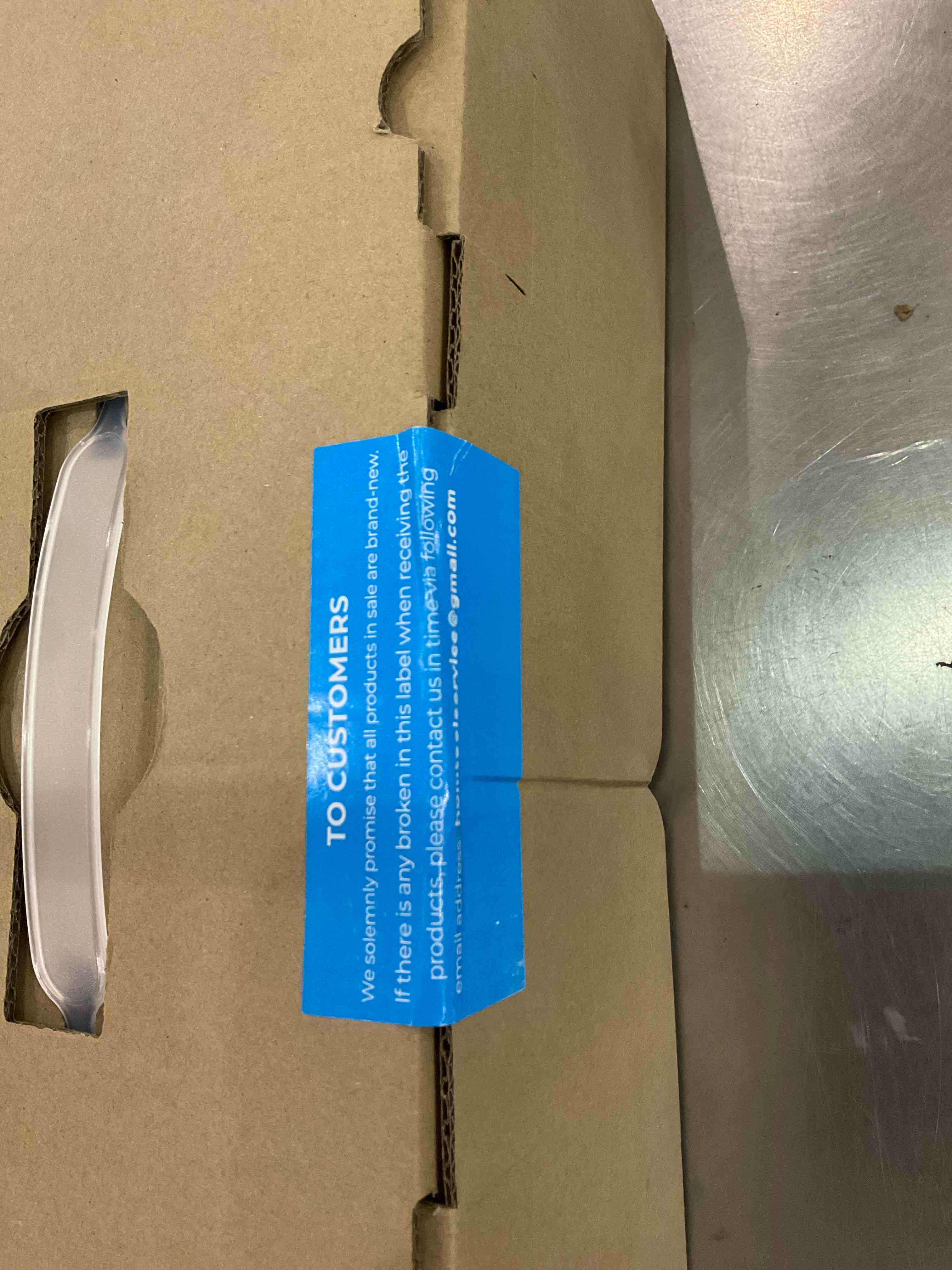 https://s3.amazonaws.com/lotting-images-prod/BargainHunt/EXS01349461_1710514510418.jpeg