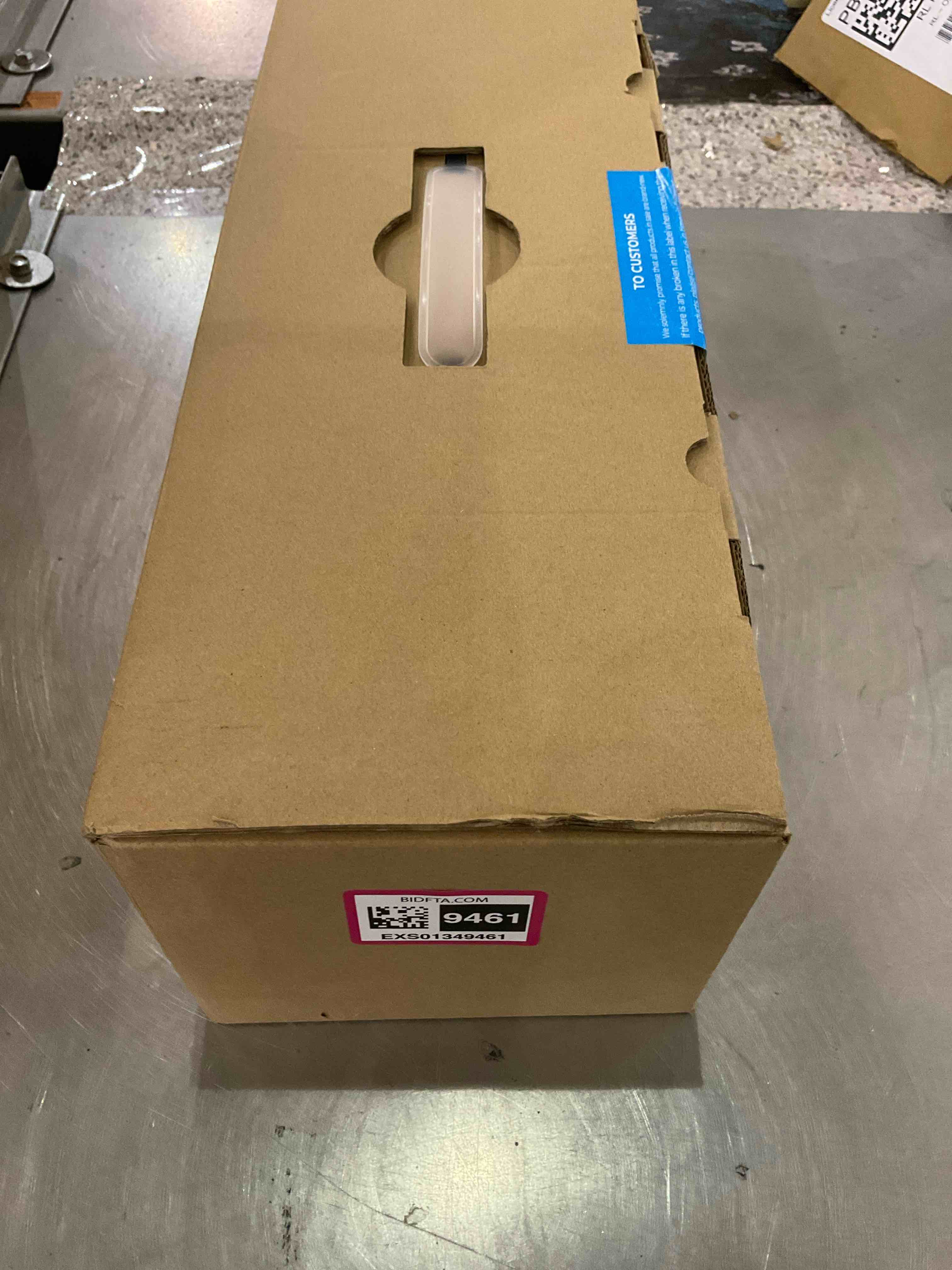 https://s3.amazonaws.com/lotting-images-prod/BargainHunt/EXS01349461_1710514517765.jpeg