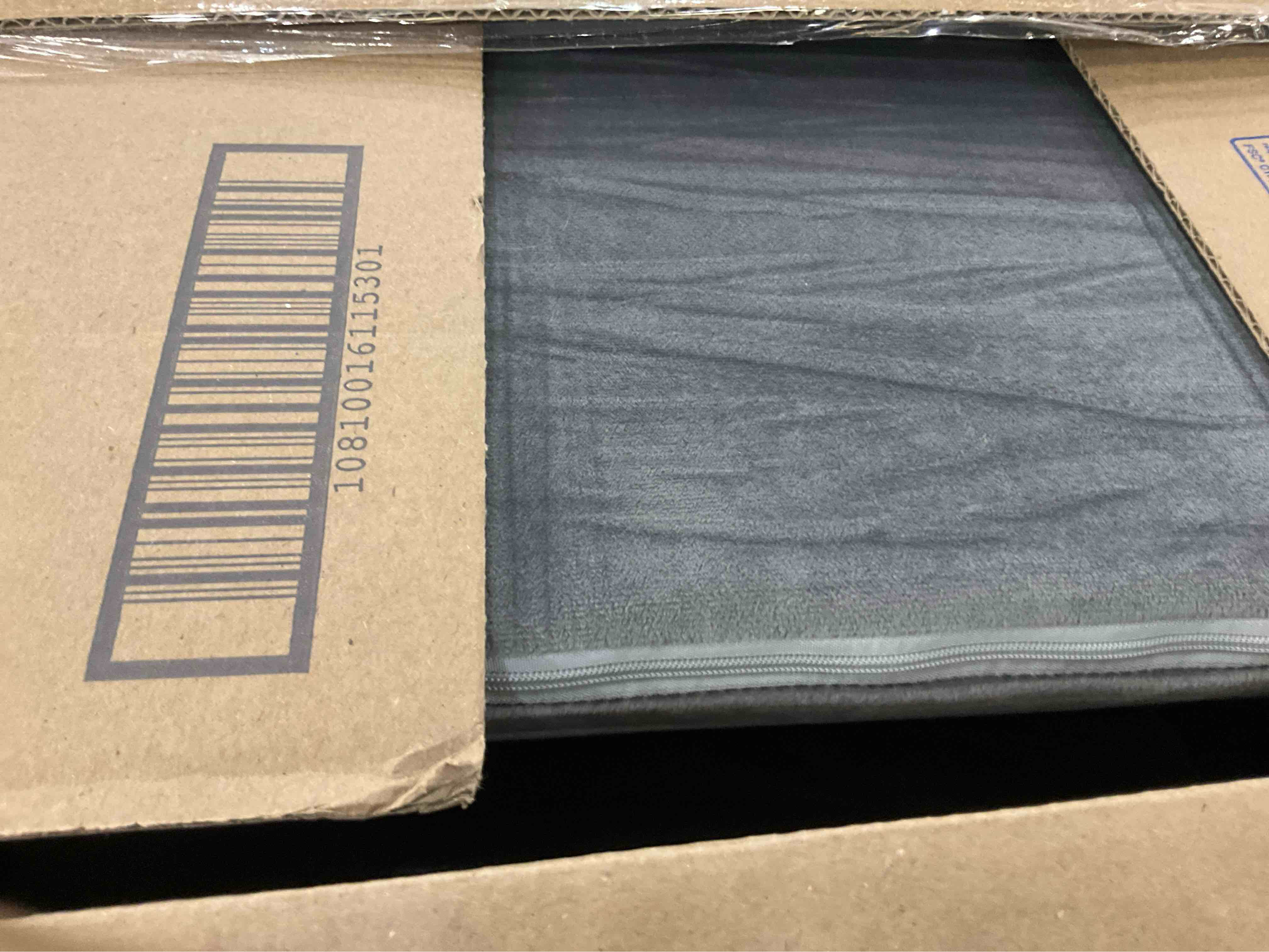 https://s3.amazonaws.com/lotting-images-prod/BargainHunt/EXS01350238_1719316914467.jpeg