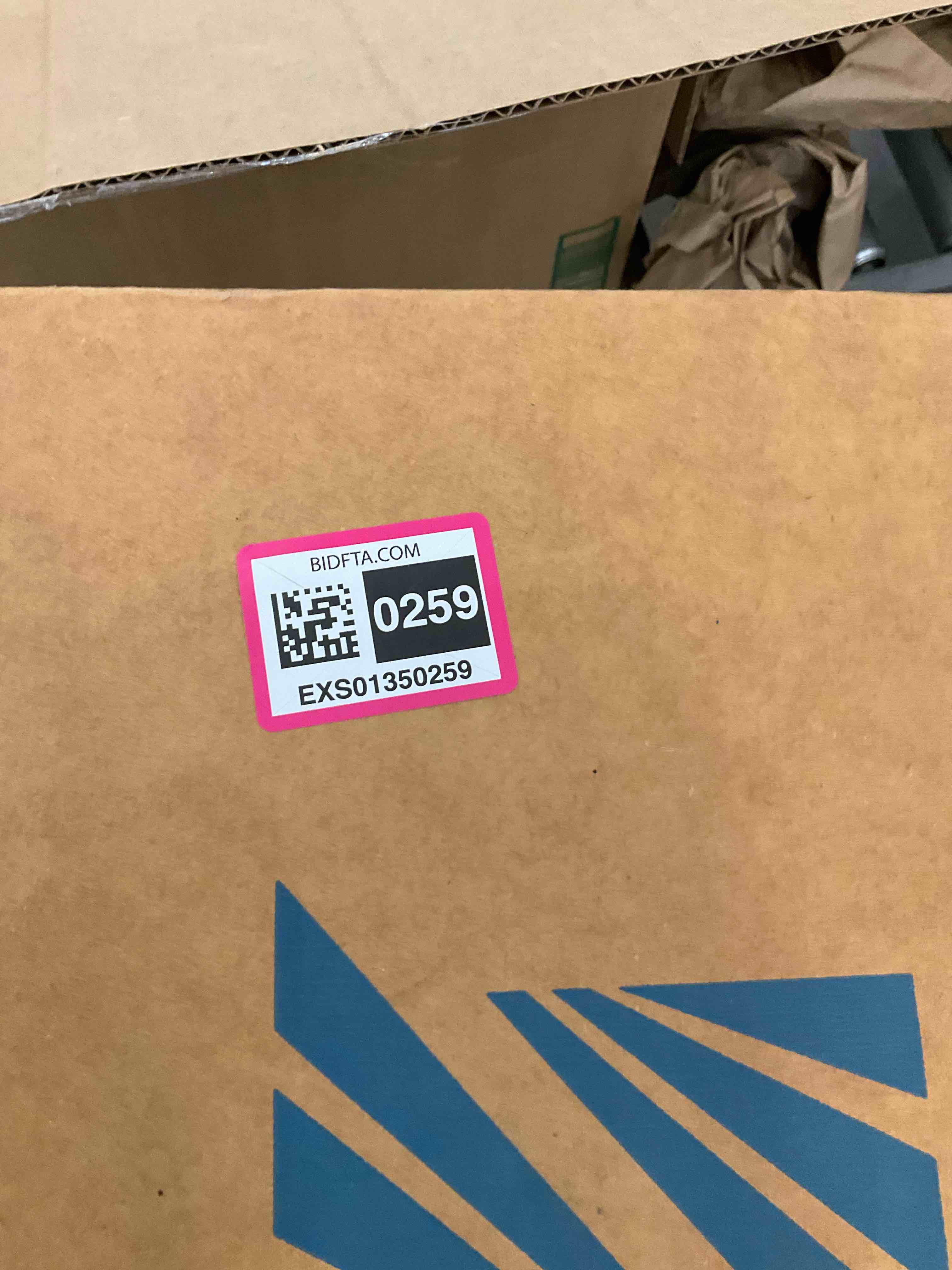https://s3.amazonaws.com/lotting-images-prod/BargainHunt/EXS01350259_1719325168884.jpeg