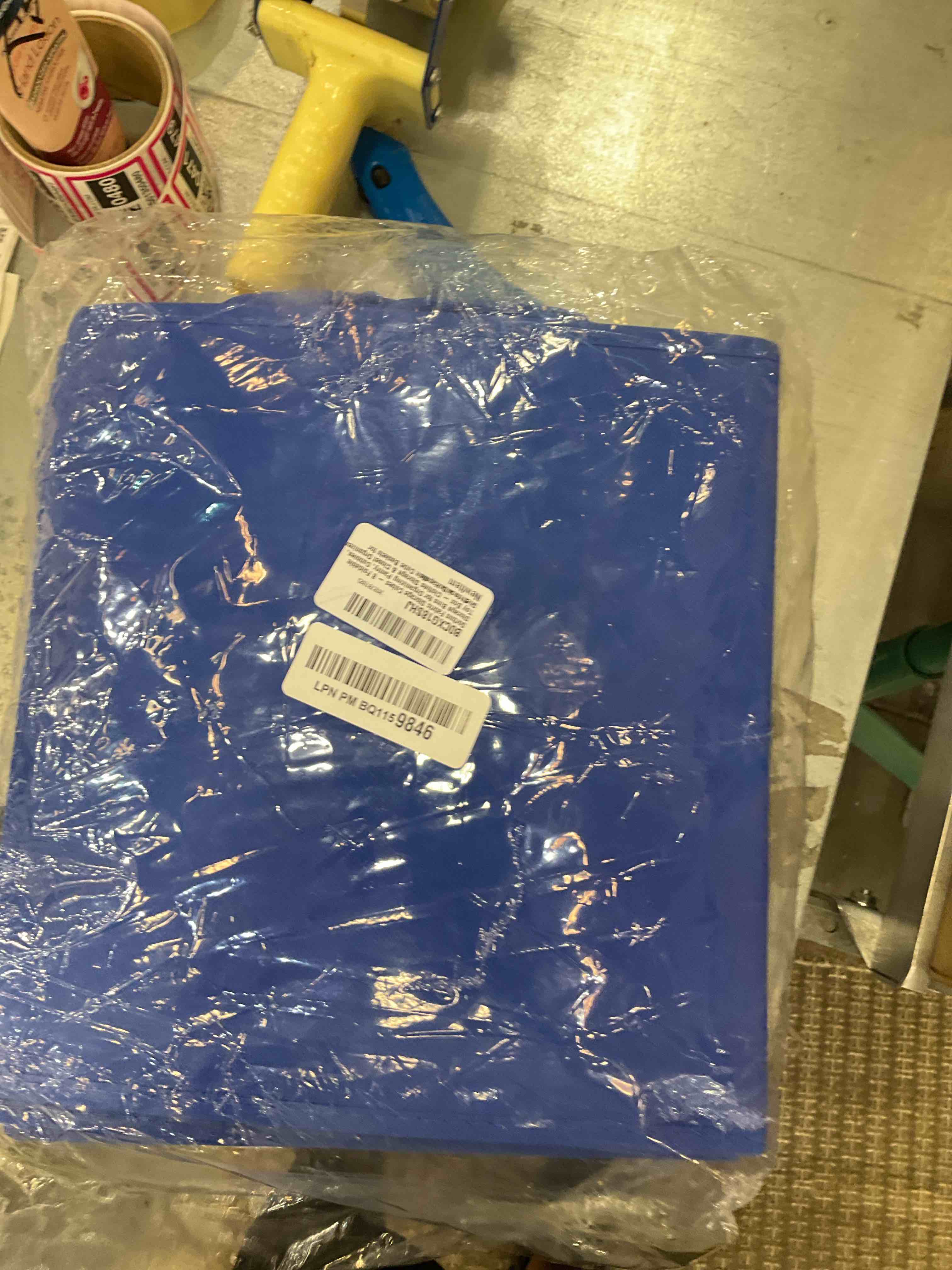 https://s3.amazonaws.com/lotting-images-prod/BargainHunt/EXS01350465_1719859749995.jpeg