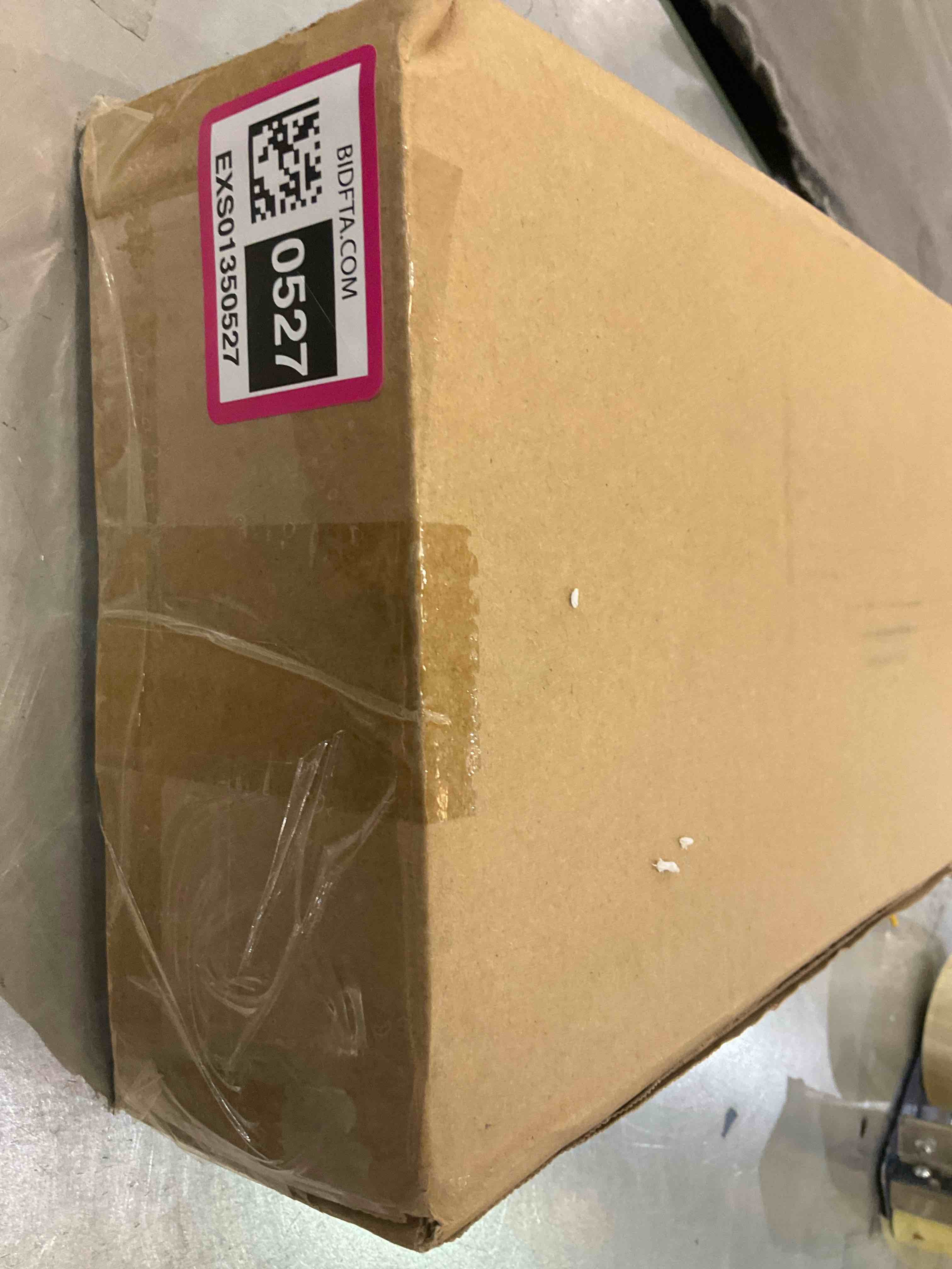 https://s3.amazonaws.com/lotting-images-prod/BargainHunt/EXS01350527_1711392567567.jpeg