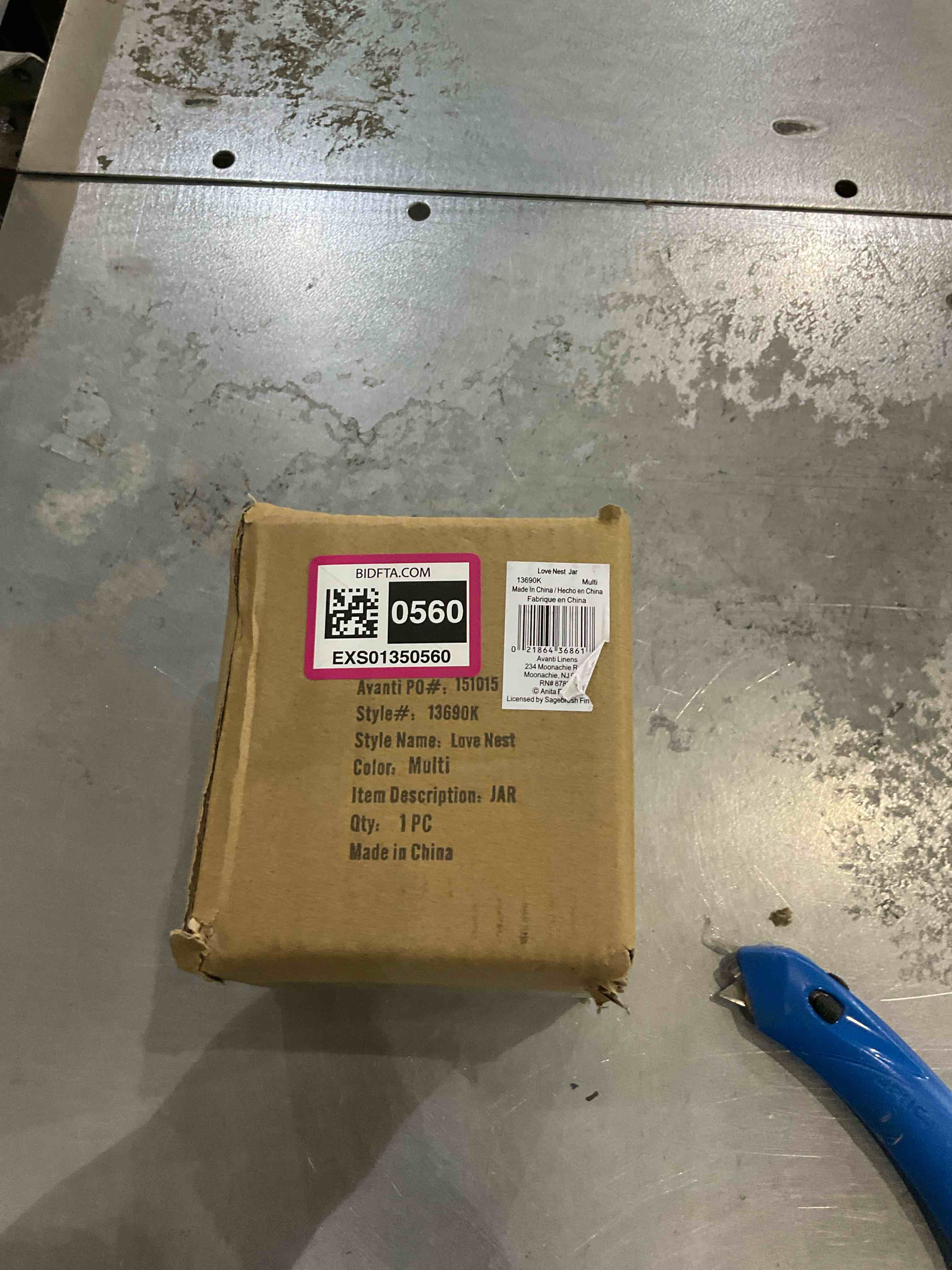 https://s3.amazonaws.com/lotting-images-prod/BargainHunt/EXS01350560_1711462275158.jpeg