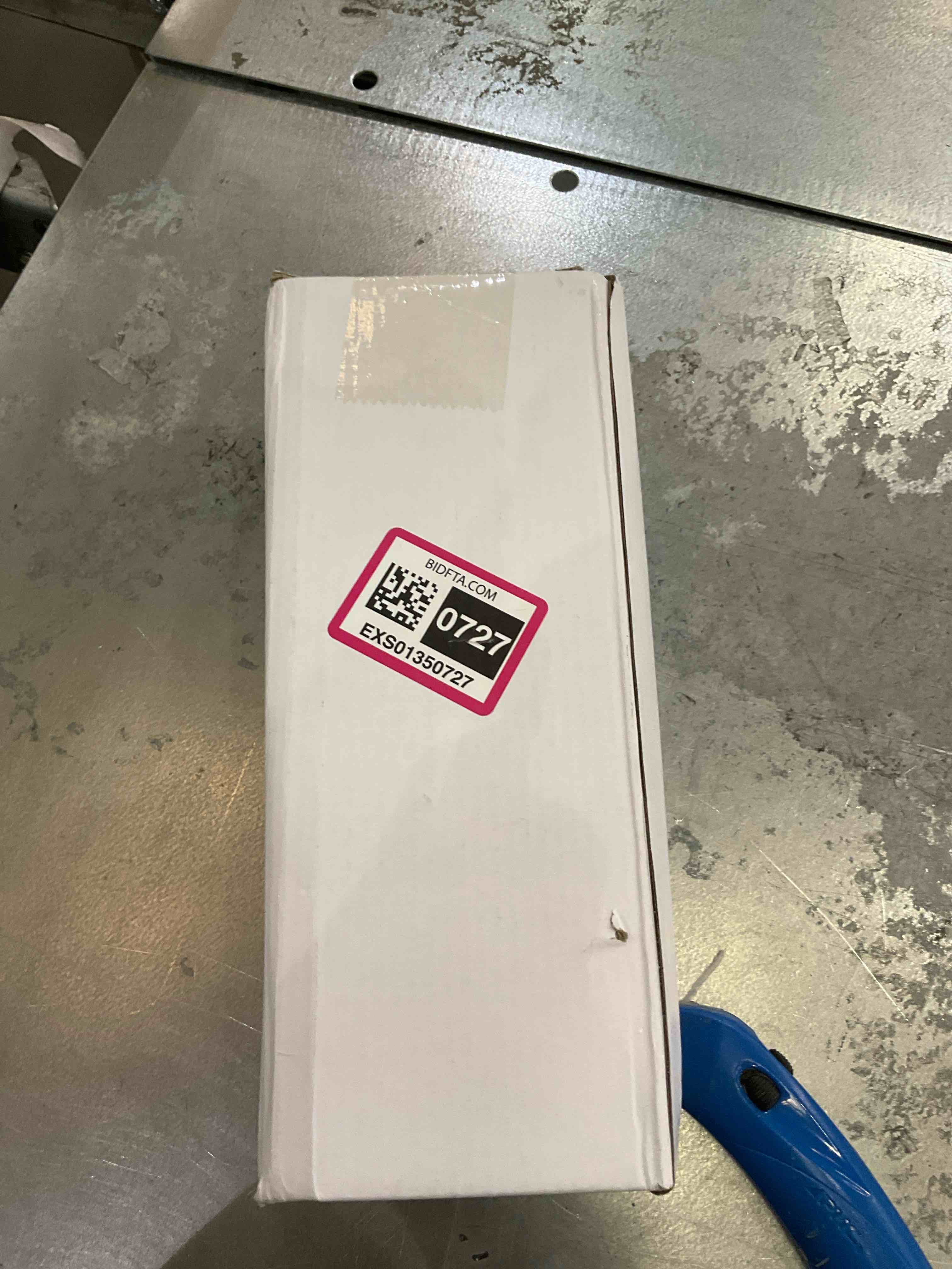https://s3.amazonaws.com/lotting-images-prod/BargainHunt/EXS01350727_1711552914279.jpeg