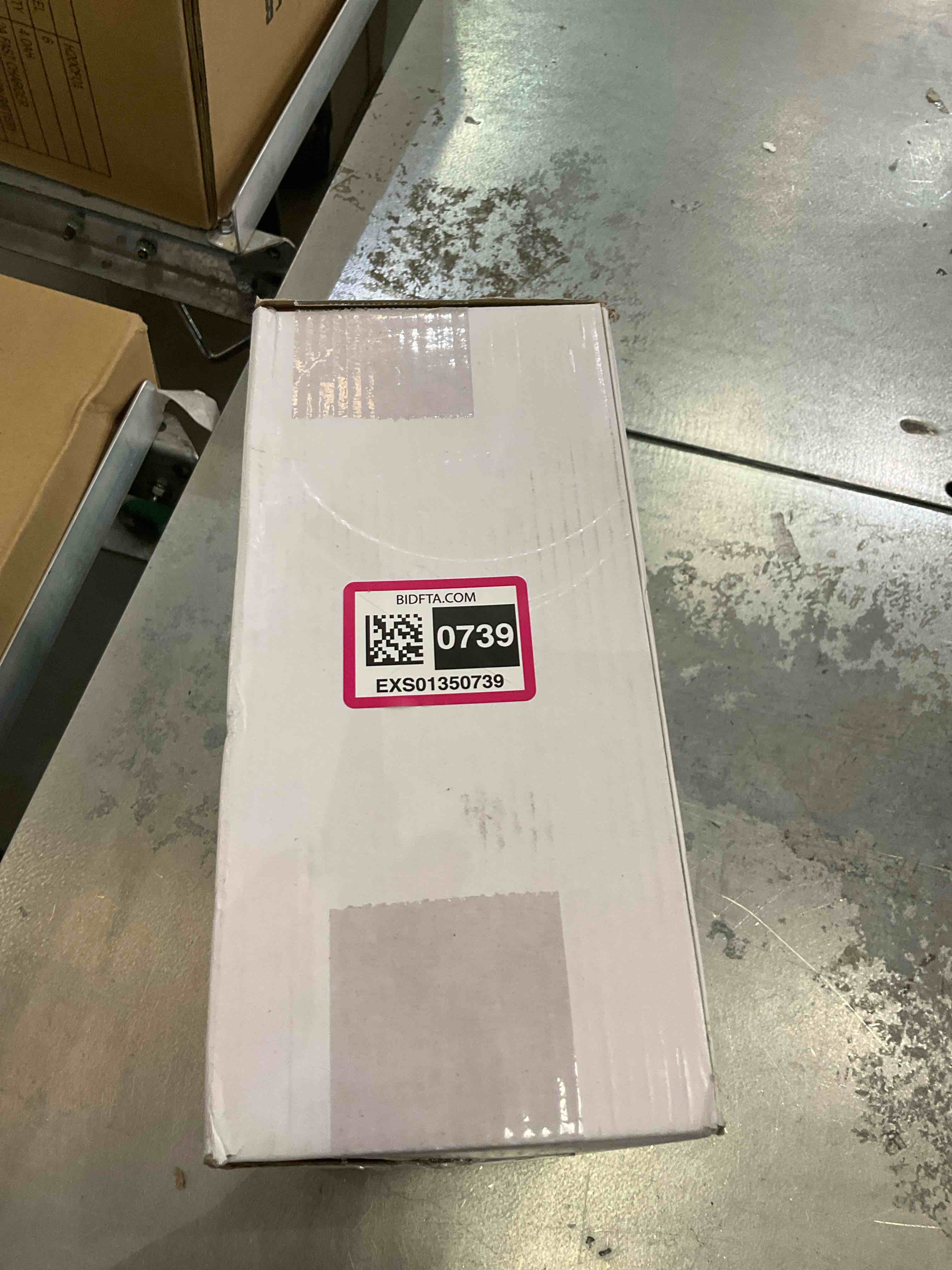 https://s3.amazonaws.com/lotting-images-prod/BargainHunt/EXS01350739_1711553909419.jpeg