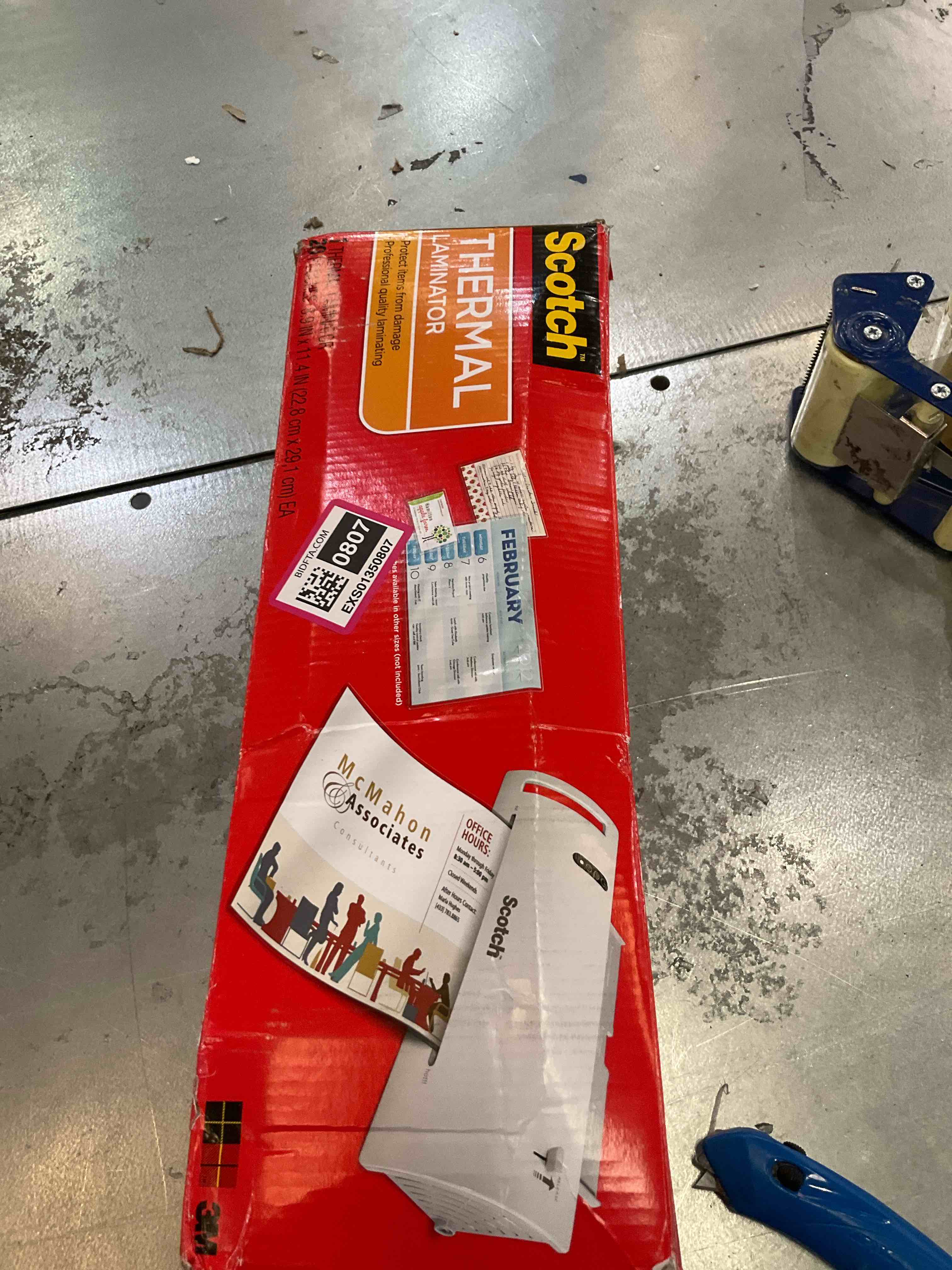 https://s3.amazonaws.com/lotting-images-prod/BargainHunt/EXS01350807_1711564981701.jpeg