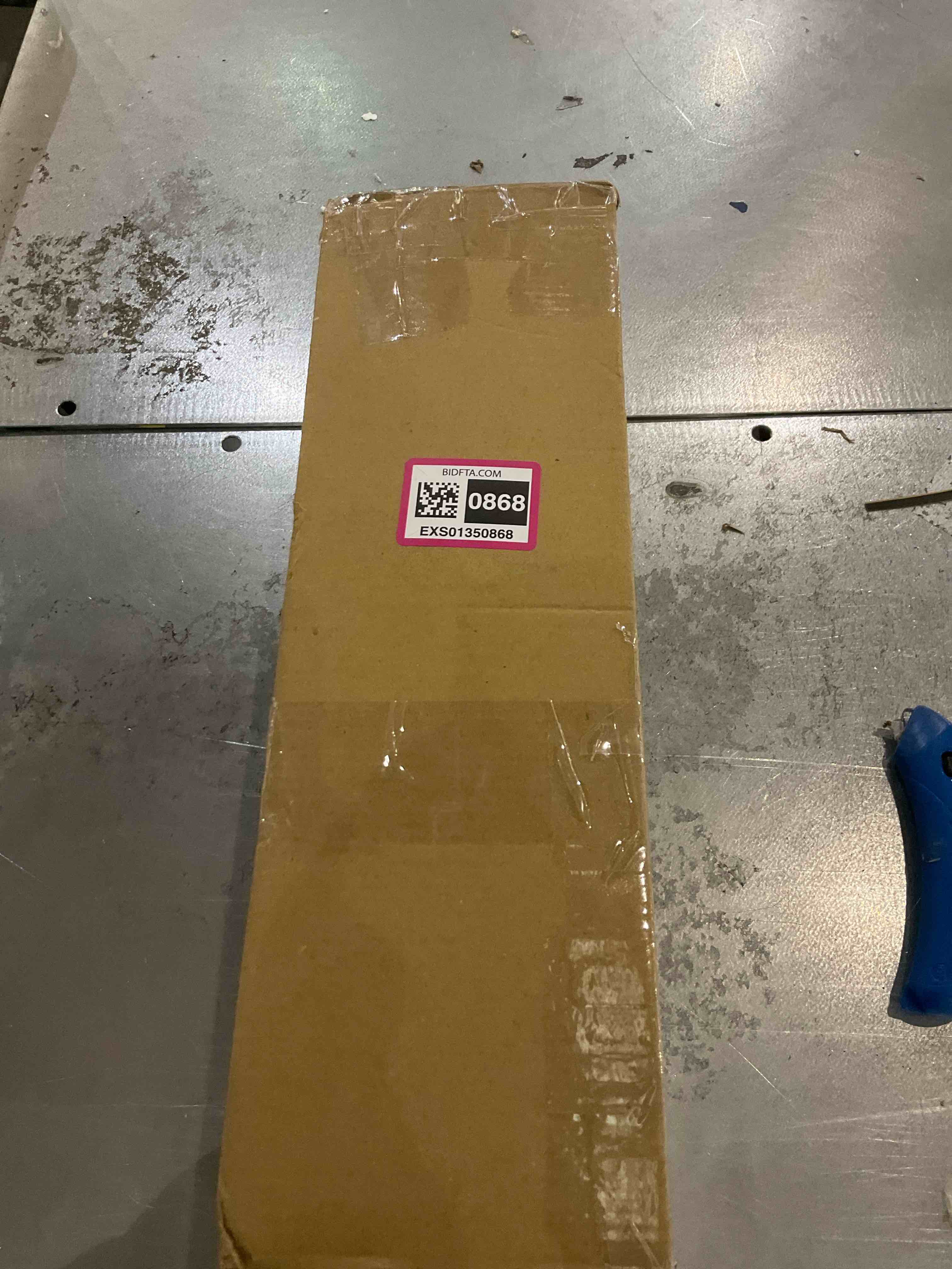 https://s3.amazonaws.com/lotting-images-prod/BargainHunt/EXS01350868_1711628247104.jpeg