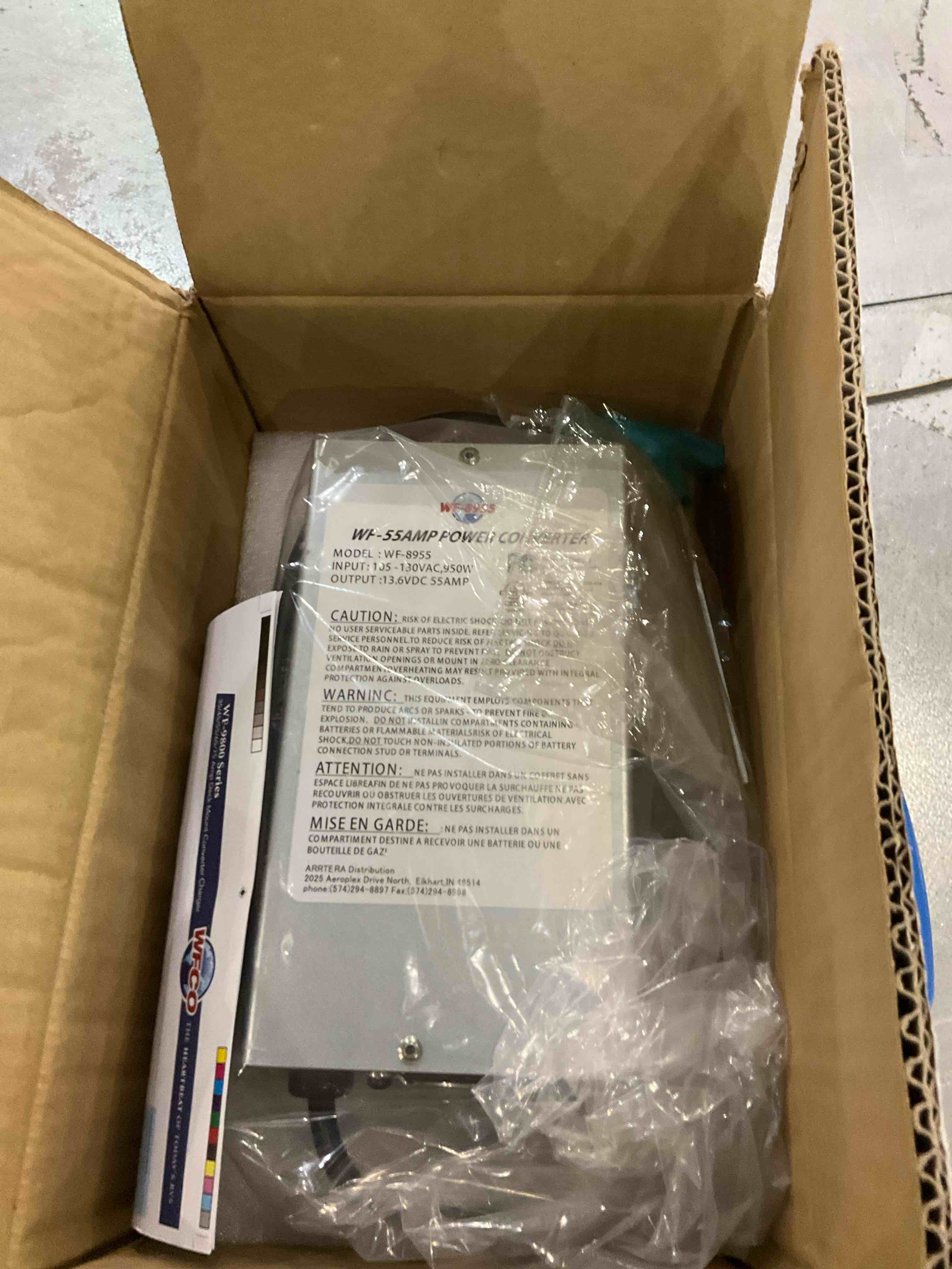 https://s3.amazonaws.com/lotting-images-prod/BargainHunt/EXS01350869_1711628292886.jpeg