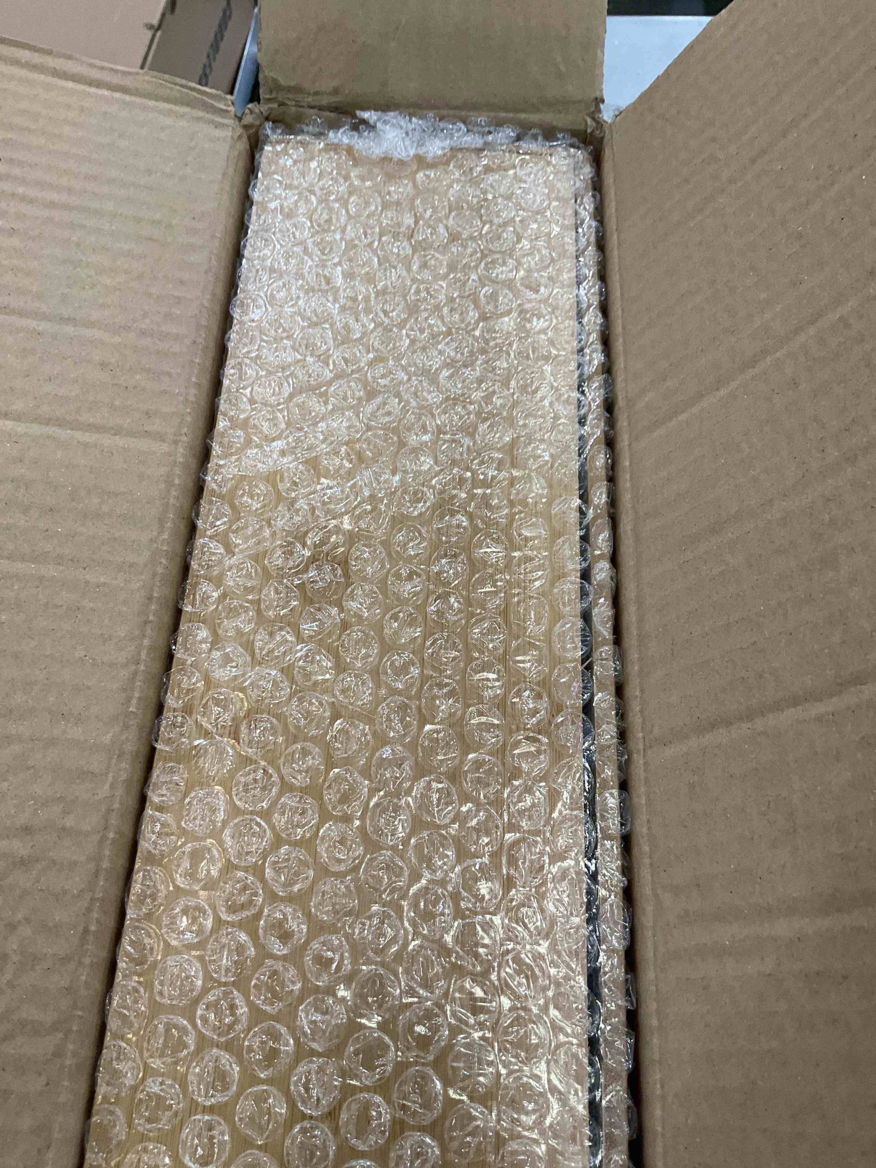 https://s3.amazonaws.com/lotting-images-prod/BargainHunt/EXS01350953_1711638281474.jpeg