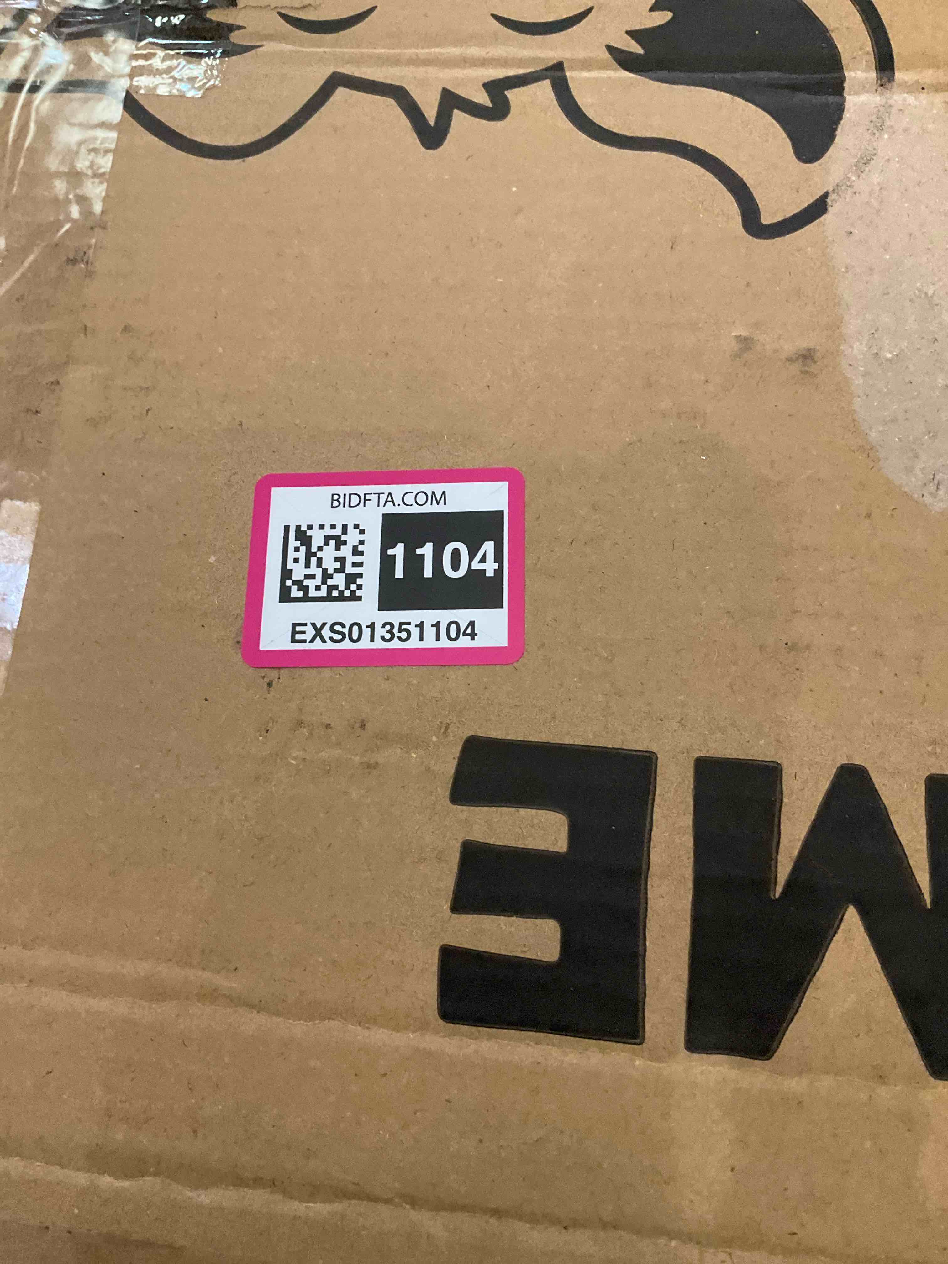https://s3.amazonaws.com/lotting-images-prod/BargainHunt/EXS01351104_1712598494447.jpeg