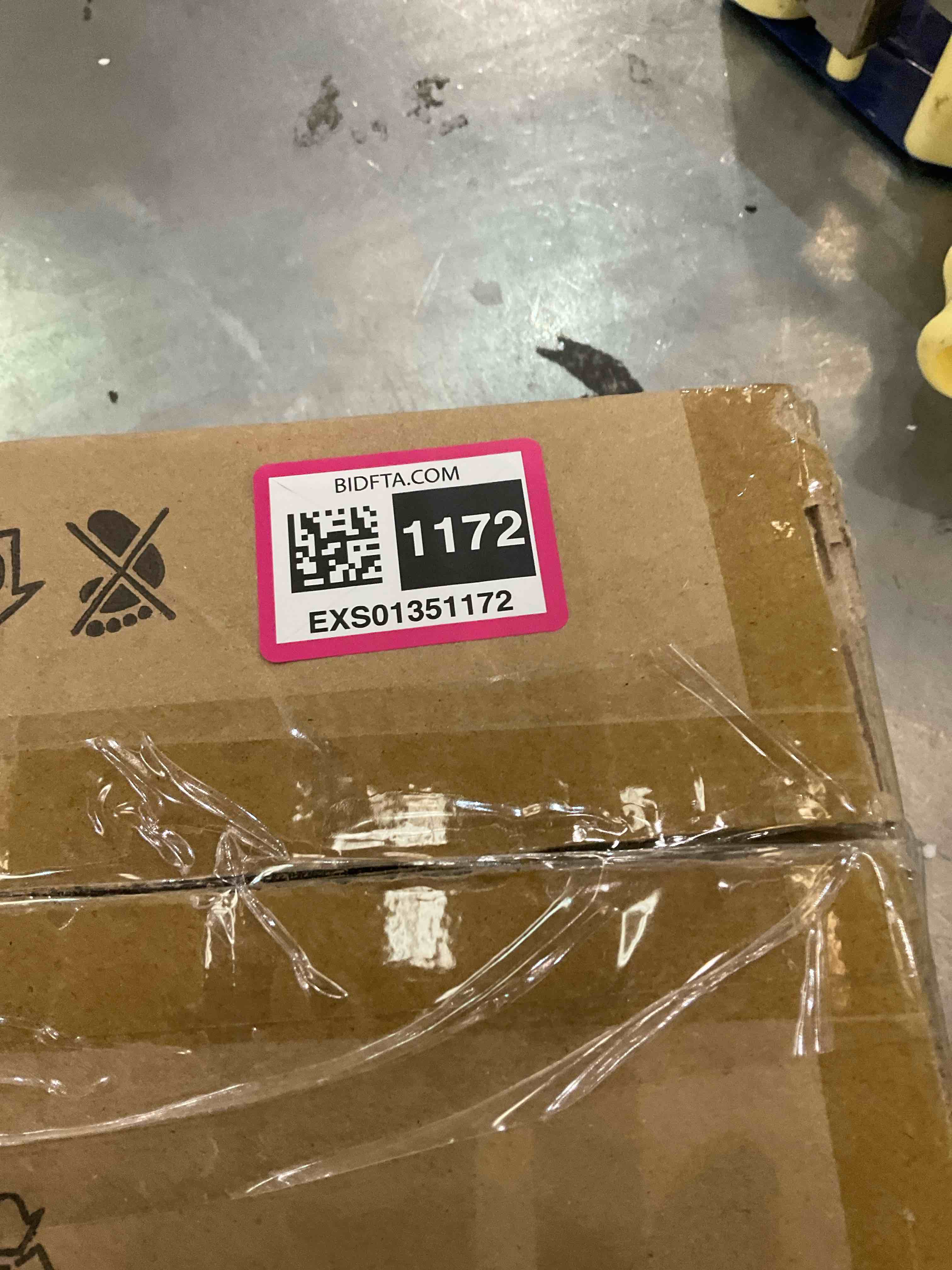 https://s3.amazonaws.com/lotting-images-prod/BargainHunt/EXS01351172_1712677700623.jpeg