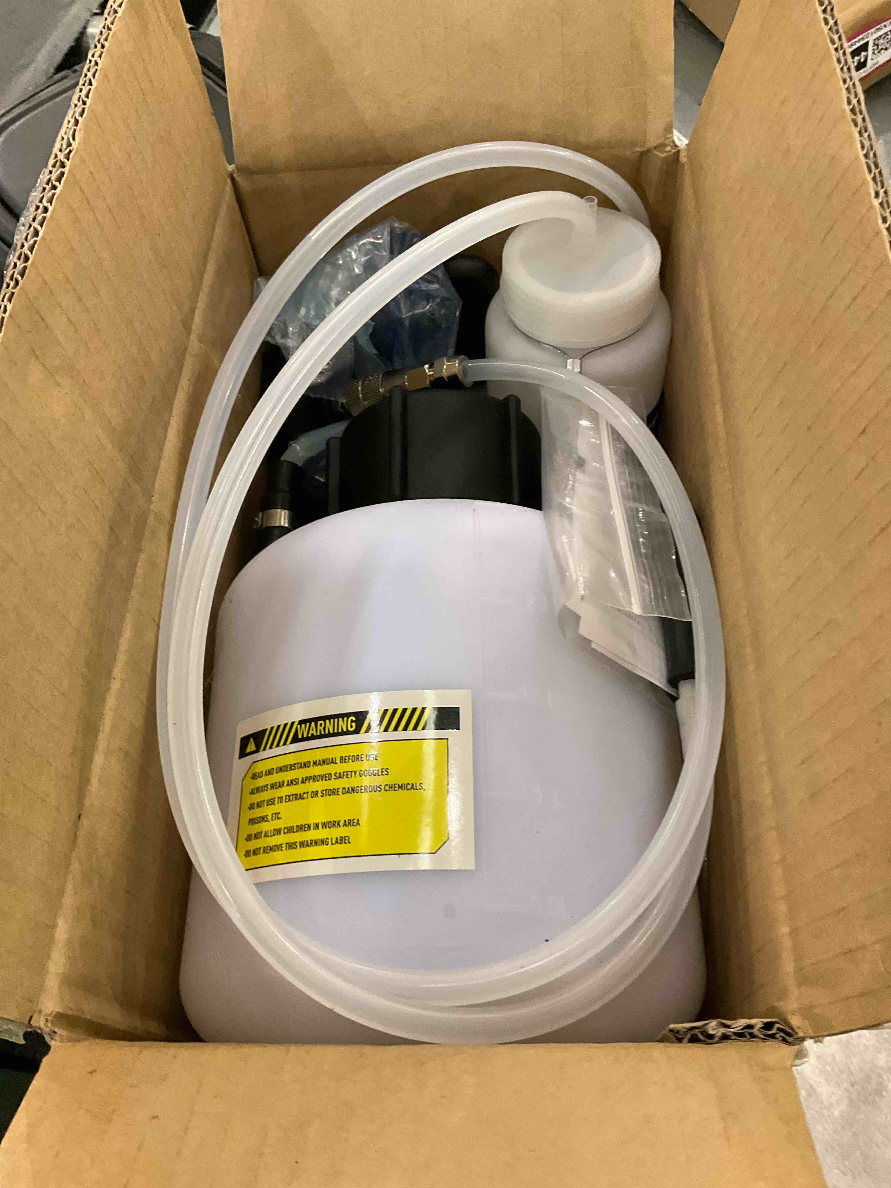 https://s3.amazonaws.com/lotting-images-prod/BargainHunt/EXS01351193_1712683343050.jpeg