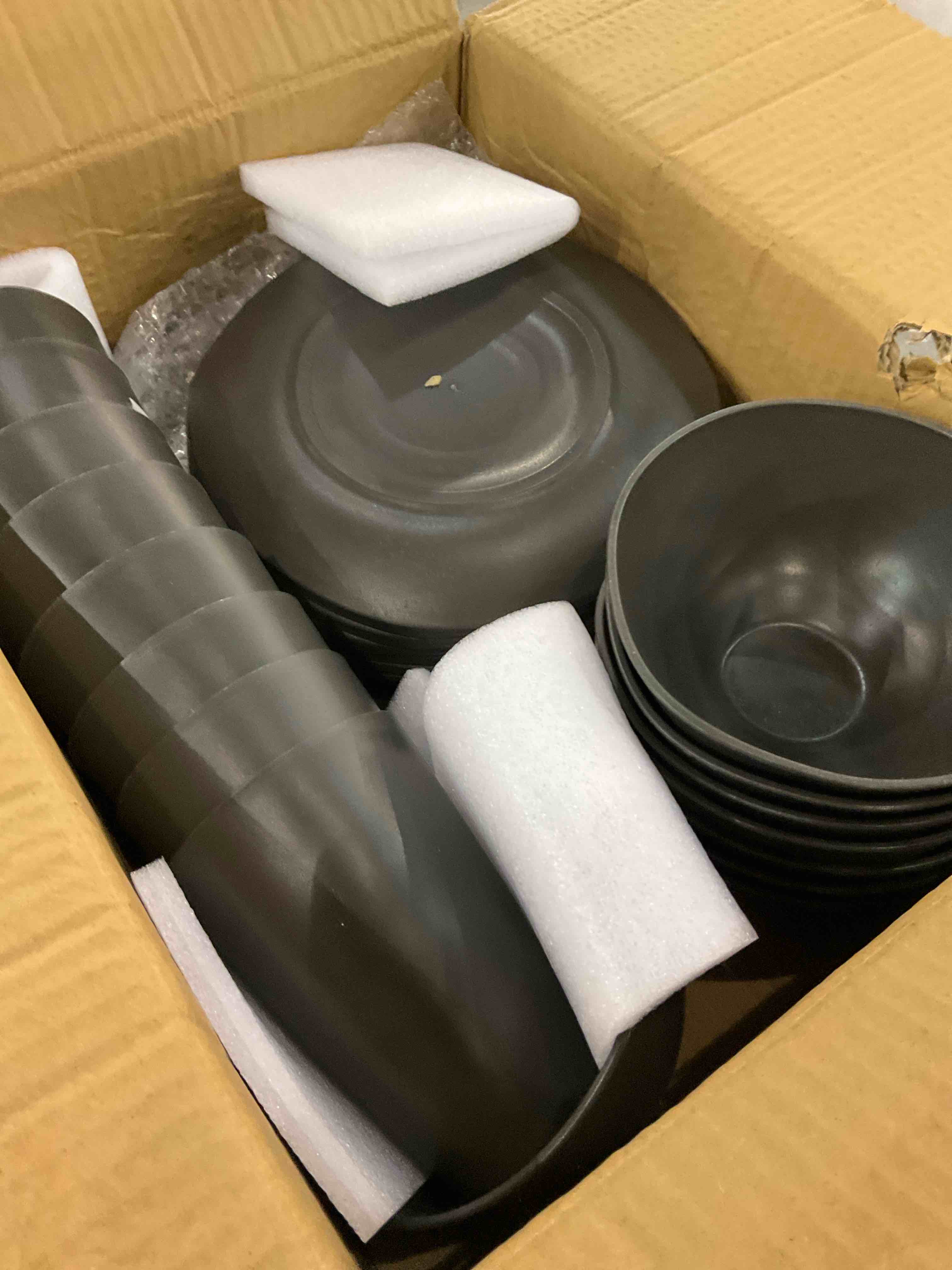 https://s3.amazonaws.com/lotting-images-prod/BargainHunt/EXS01351232_1712747823674.jpeg
