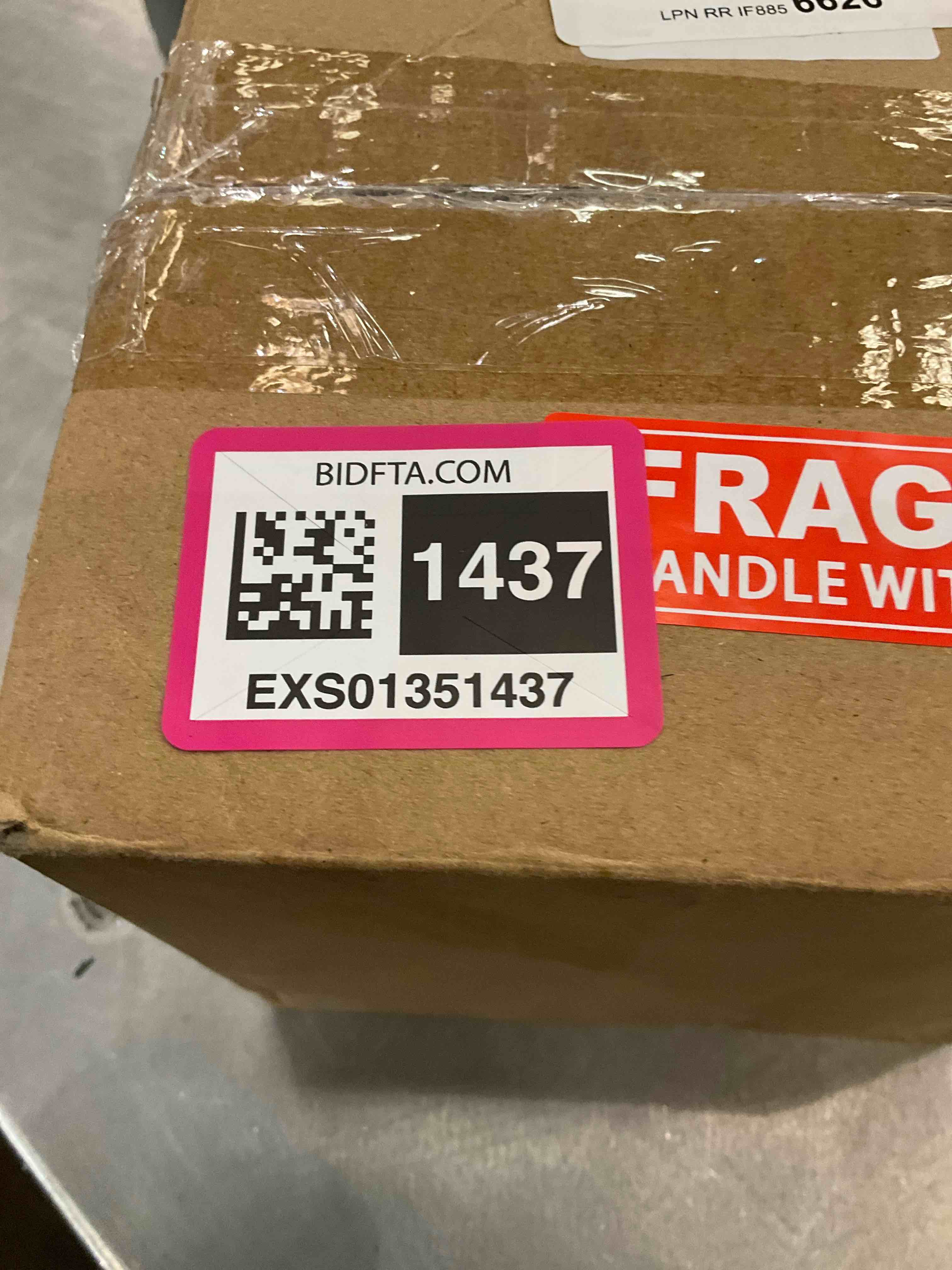 https://s3.amazonaws.com/lotting-images-prod/BargainHunt/EXS01351437_1712855872103.jpeg