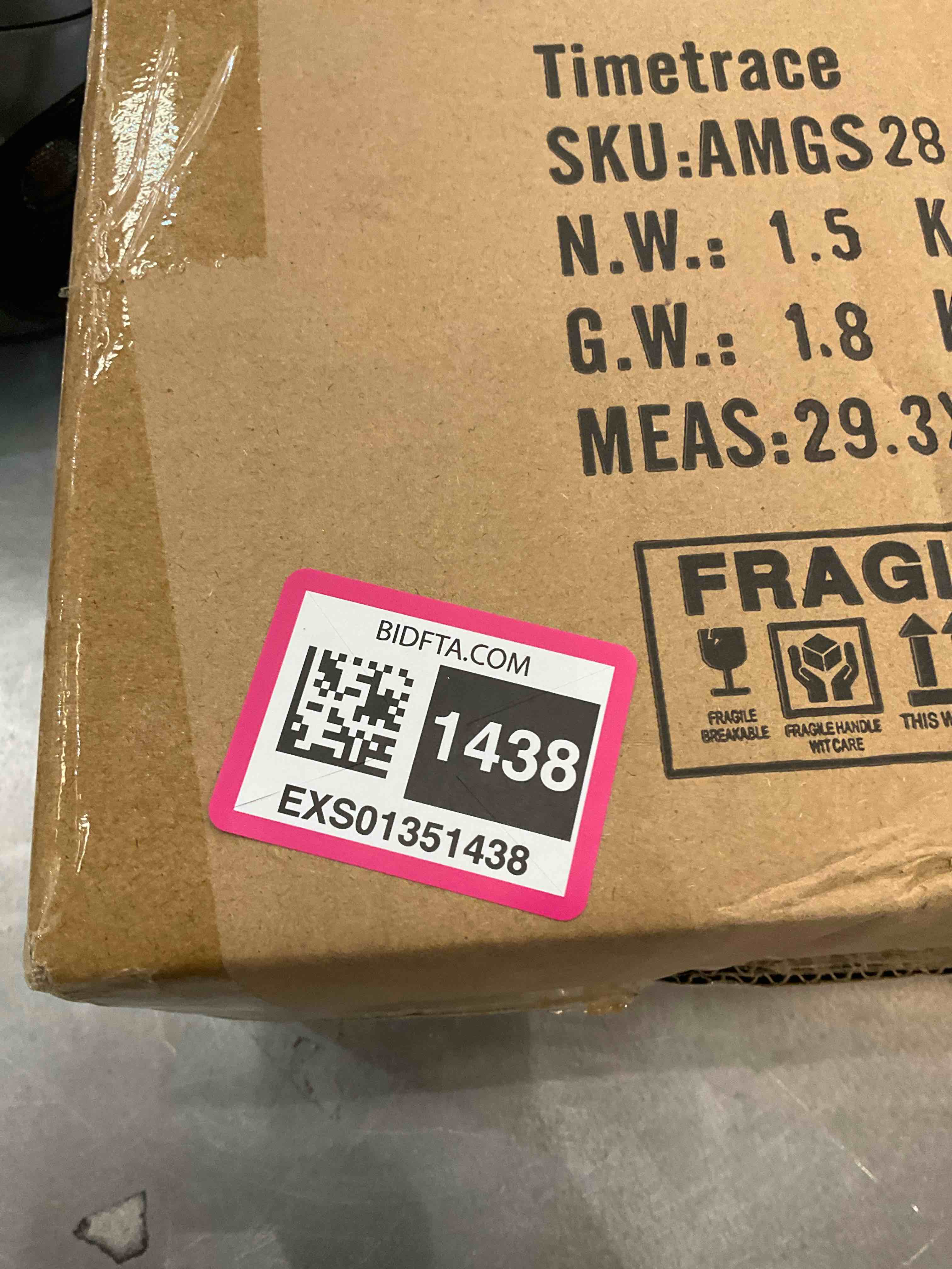 https://s3.amazonaws.com/lotting-images-prod/BargainHunt/EXS01351438_1712856042562.jpeg