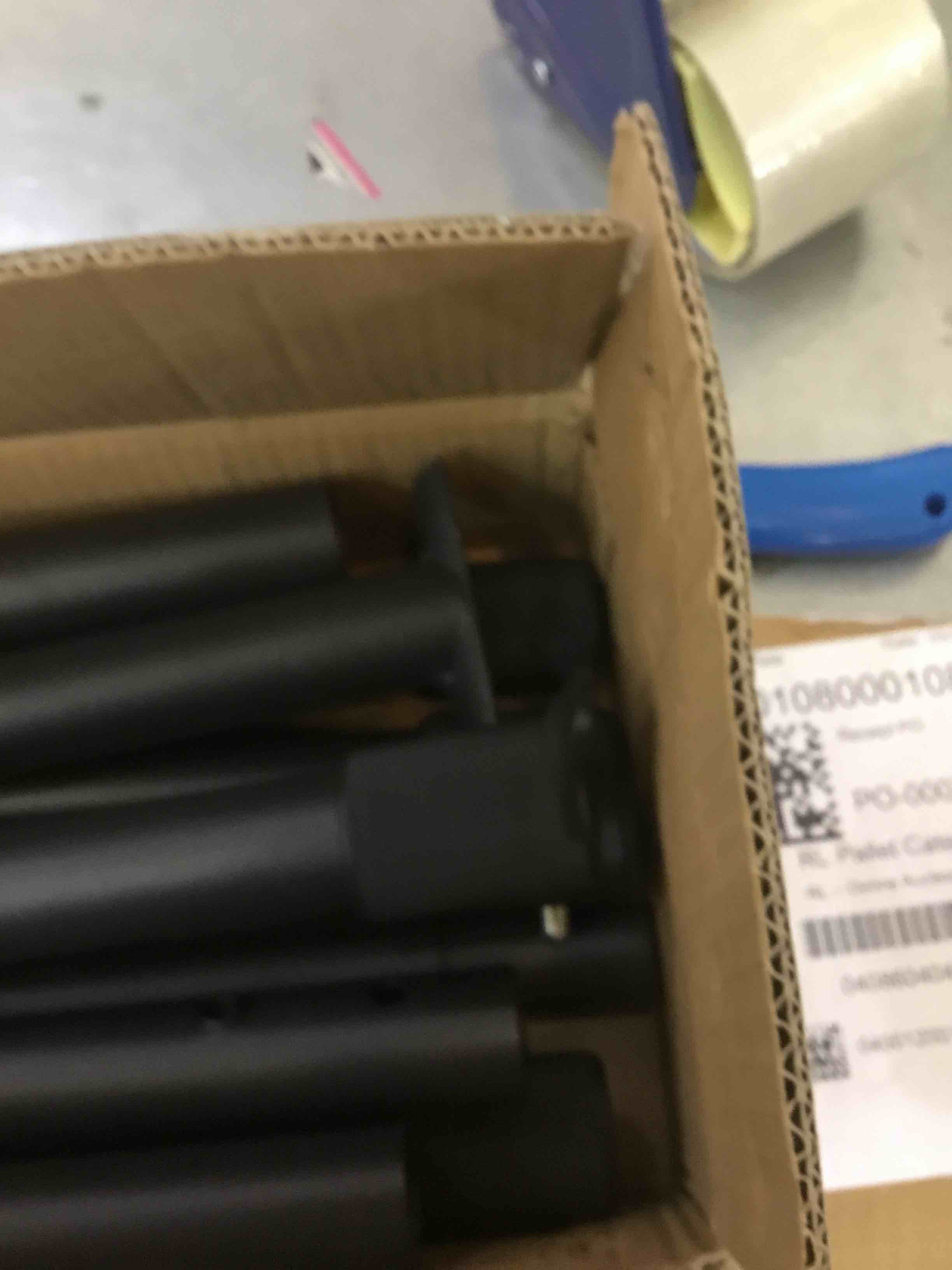 https://s3.amazonaws.com/lotting-images-prod/BargainHunt/EXS01351586_1710870542446.jpeg