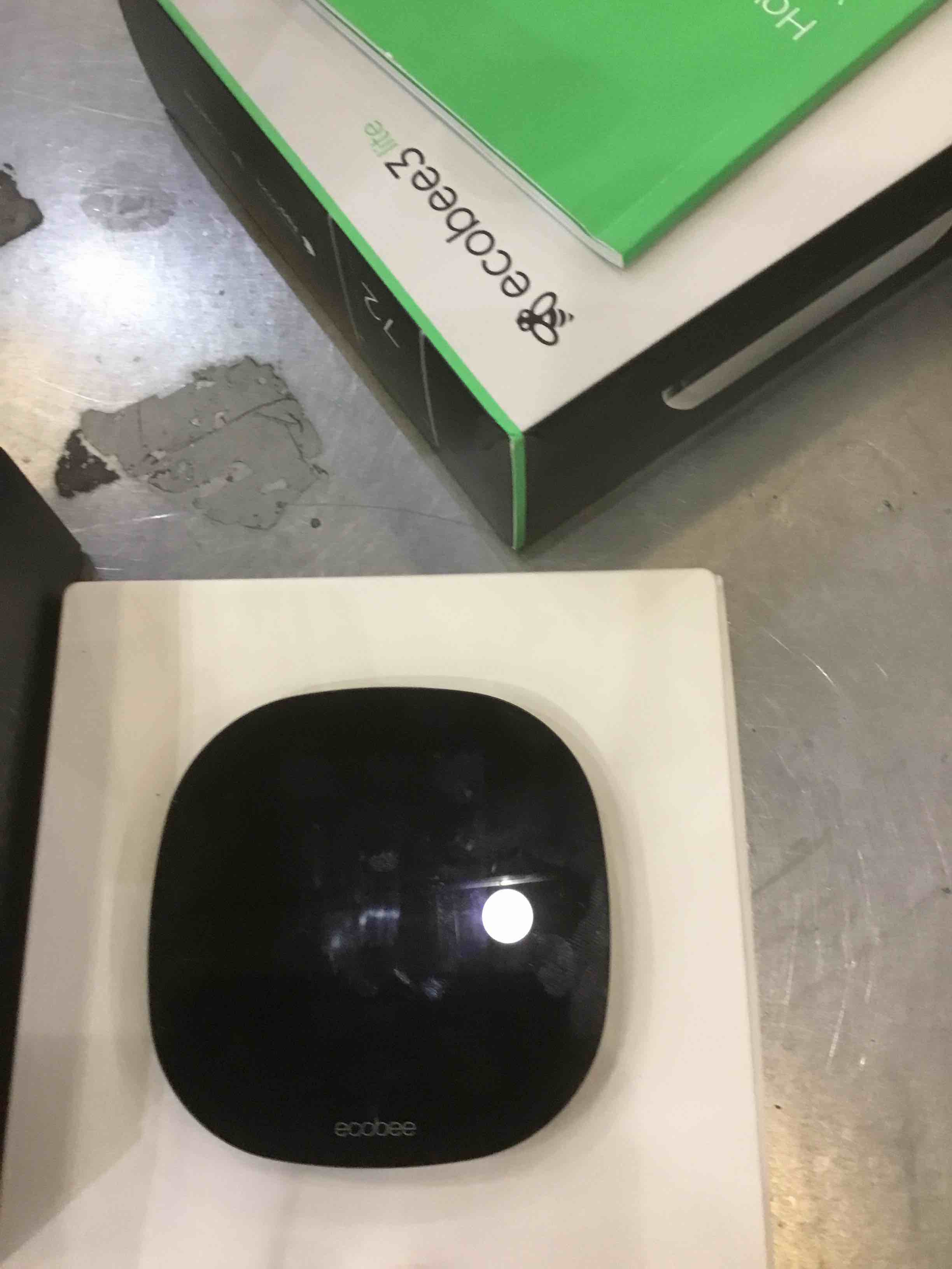 https://s3.amazonaws.com/lotting-images-prod/BargainHunt/EXS01351804_1711048427427.jpeg