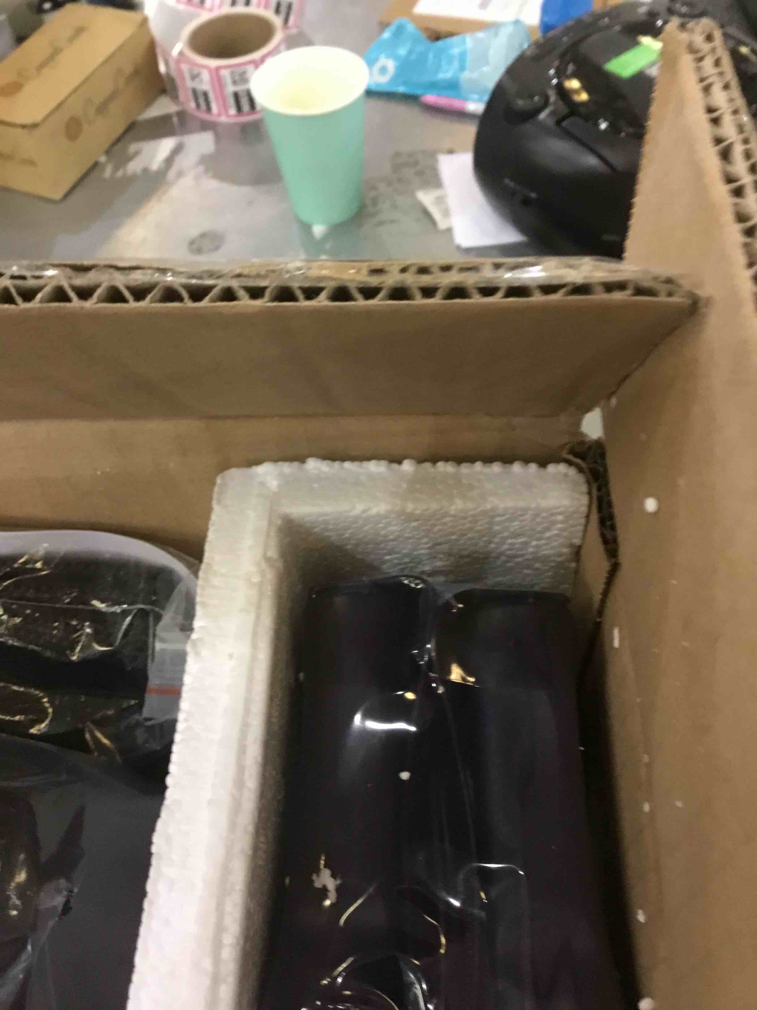https://s3.amazonaws.com/lotting-images-prod/BargainHunt/EXS01351805_1711048785025.jpeg