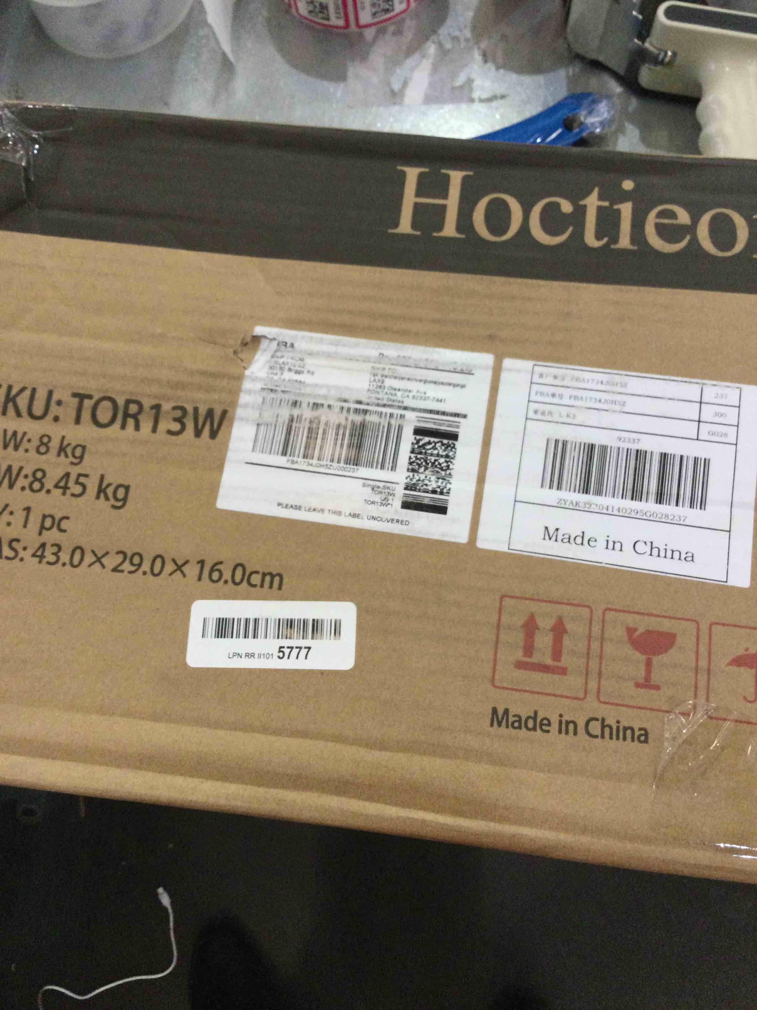 https://s3.amazonaws.com/lotting-images-prod/BargainHunt/EXS01352104_1710866728314.jpeg