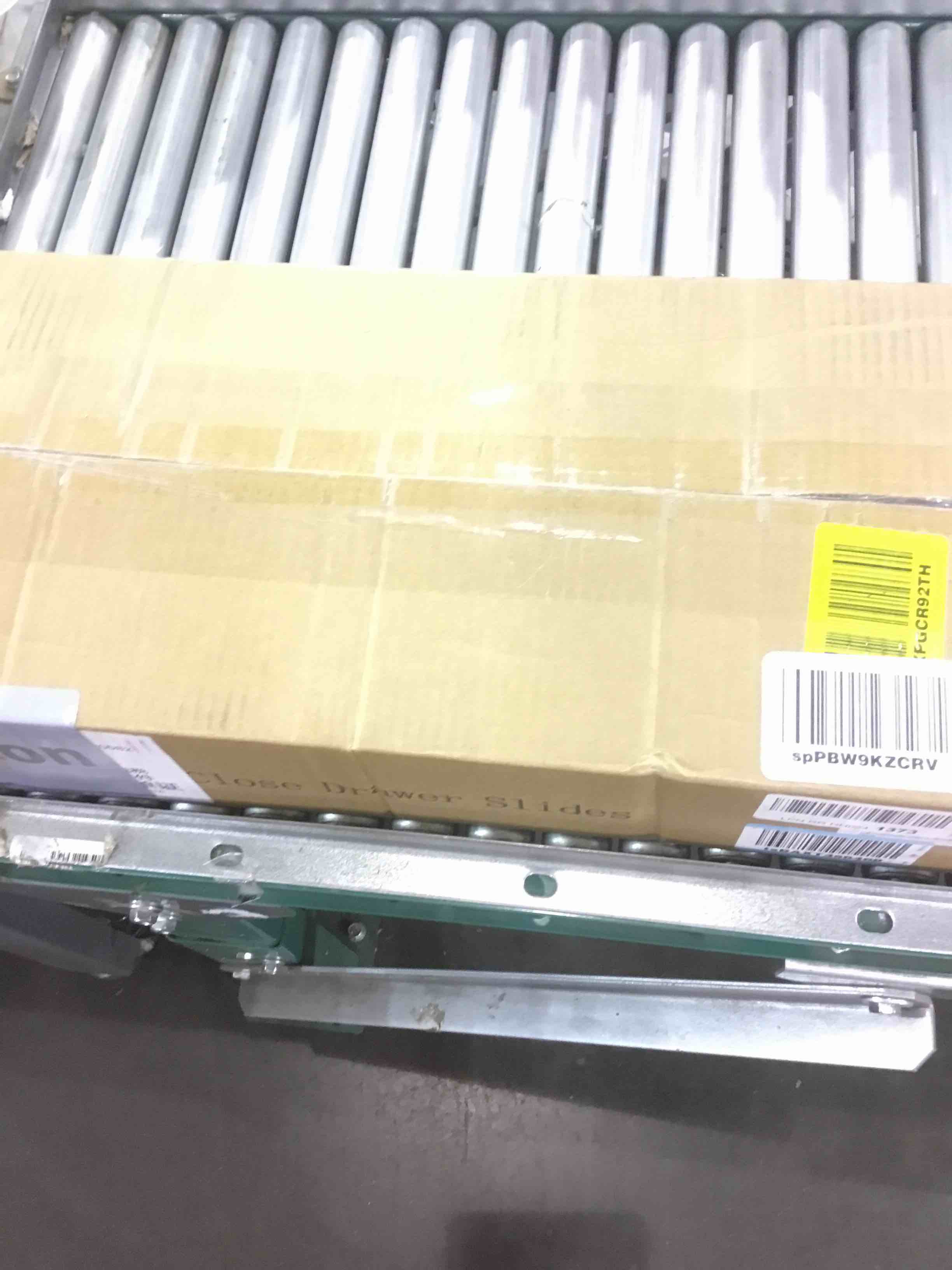 https://s3.amazonaws.com/lotting-images-prod/BargainHunt/EXS01352312_1711367987780.jpeg