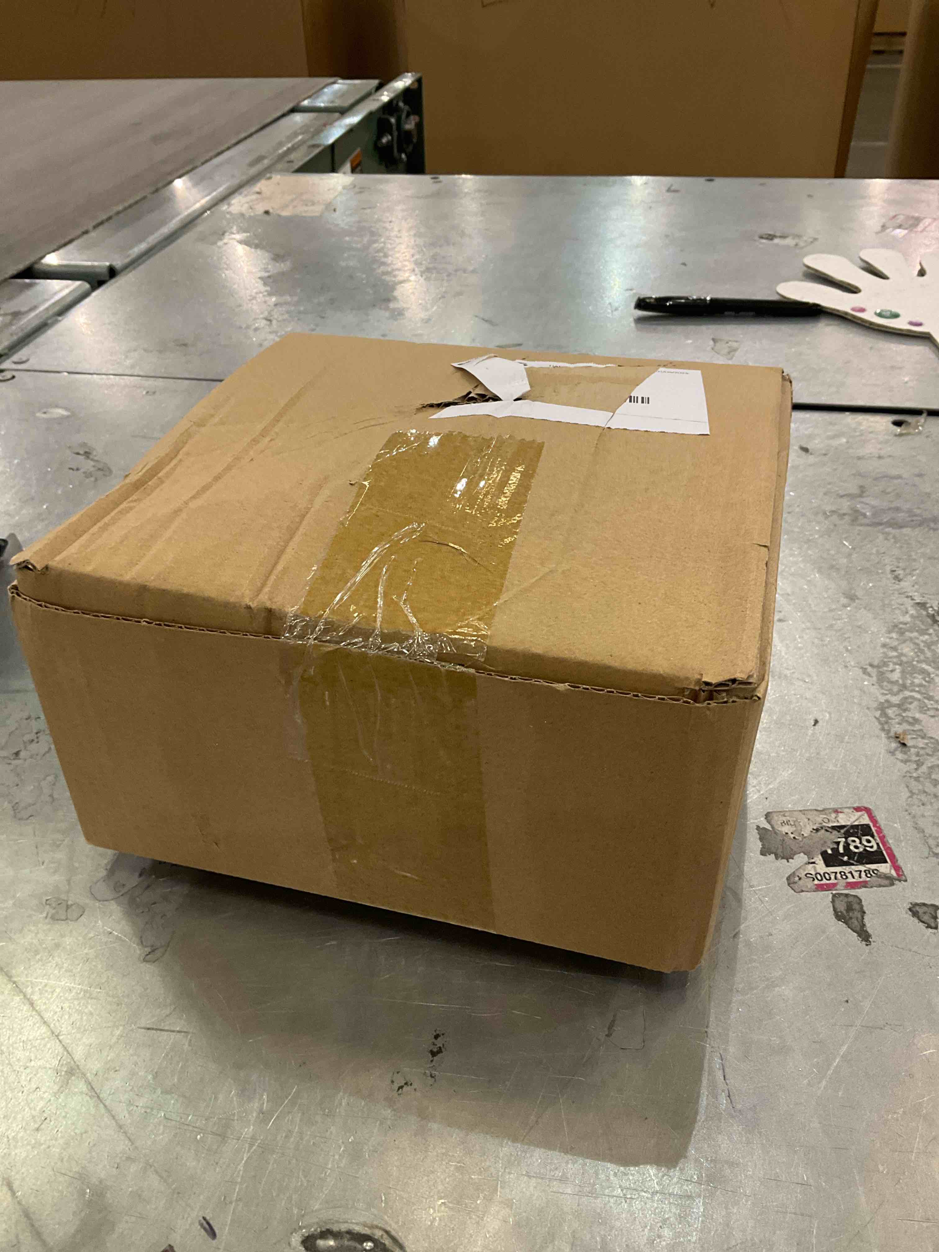 https://s3.amazonaws.com/lotting-images-prod/BargainHunt/EXS01352535_1711391343745.jpeg