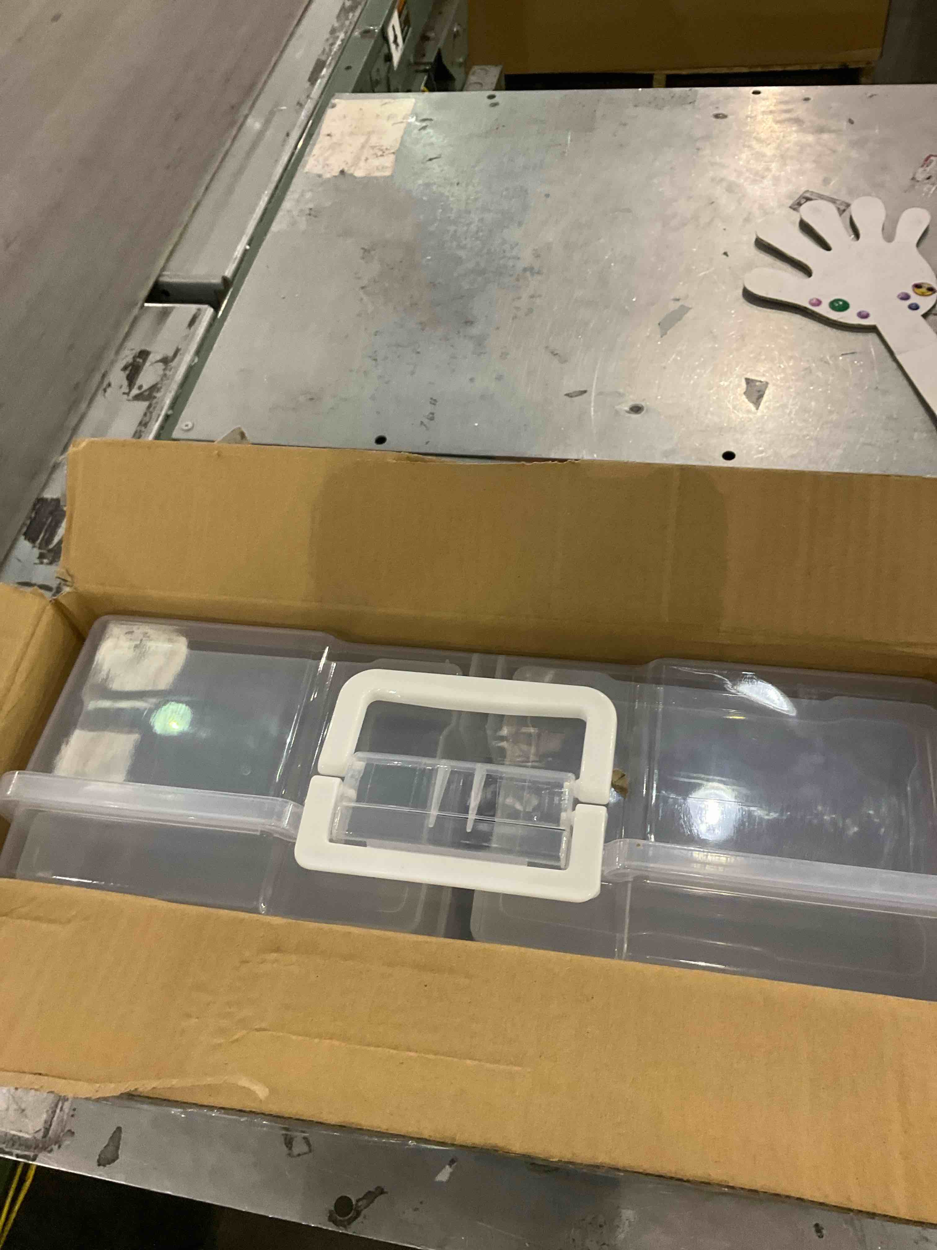 https://s3.amazonaws.com/lotting-images-prod/BargainHunt/EXS01352675_1711464455673.jpeg
