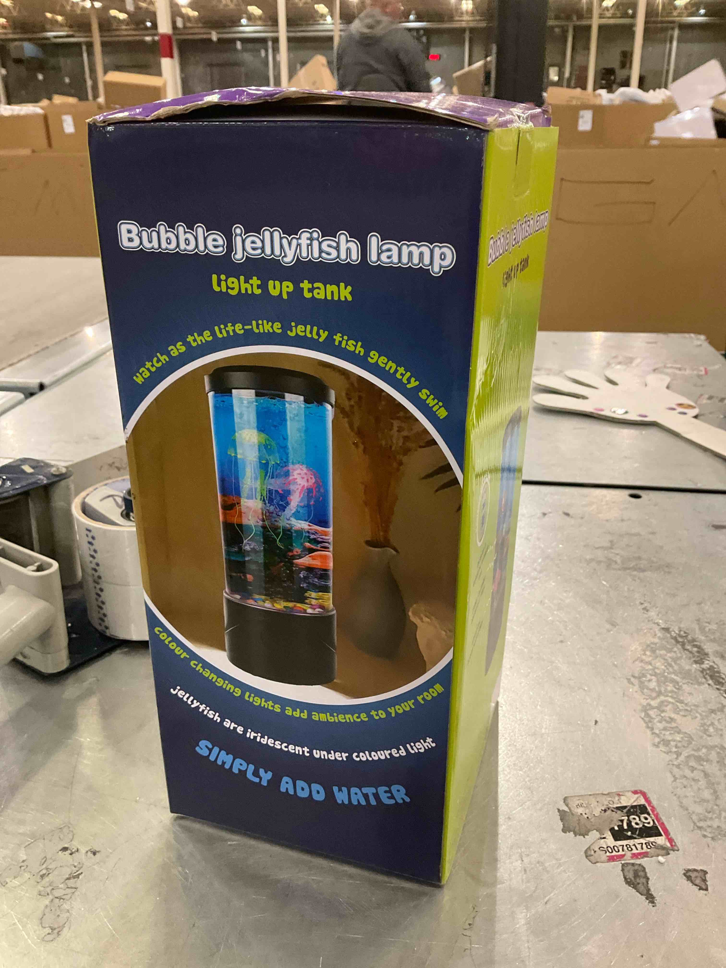 https://s3.amazonaws.com/lotting-images-prod/BargainHunt/EXS01352878_1711552879460.jpeg