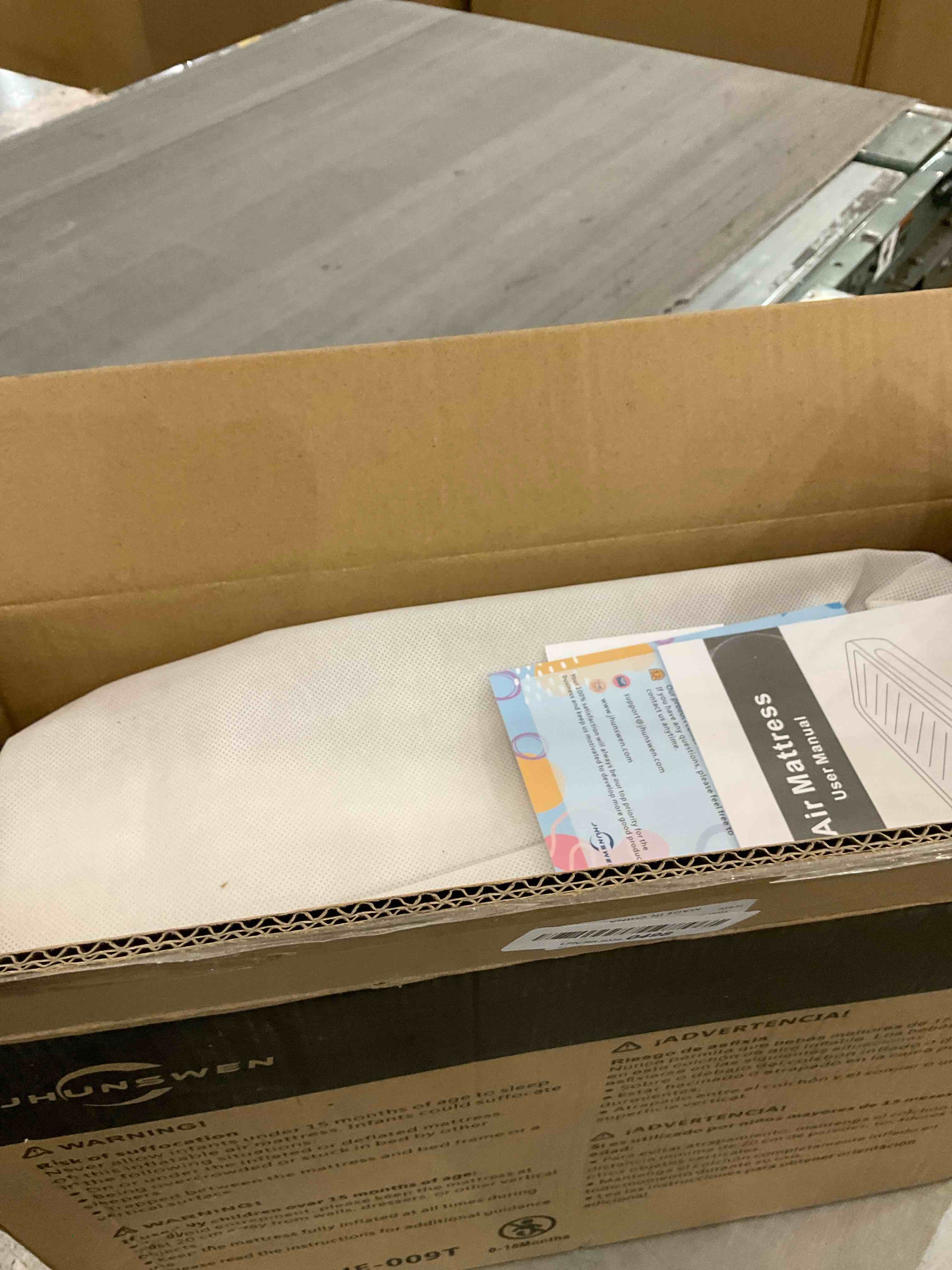 https://s3.amazonaws.com/lotting-images-prod/BargainHunt/EXS01352881_1711553398707.jpeg