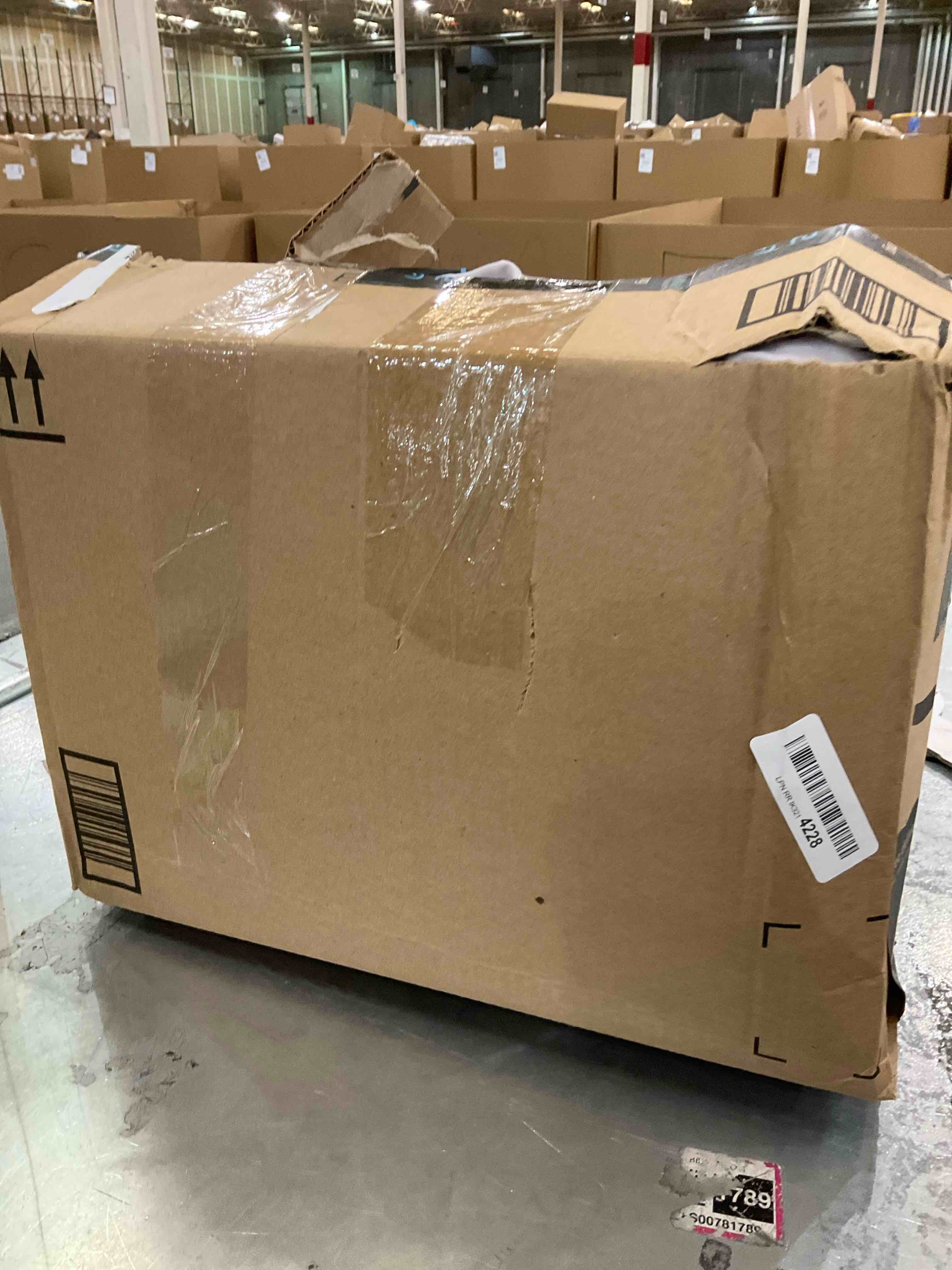 https://s3.amazonaws.com/lotting-images-prod/BargainHunt/EXS01352924_1711560634040.jpeg