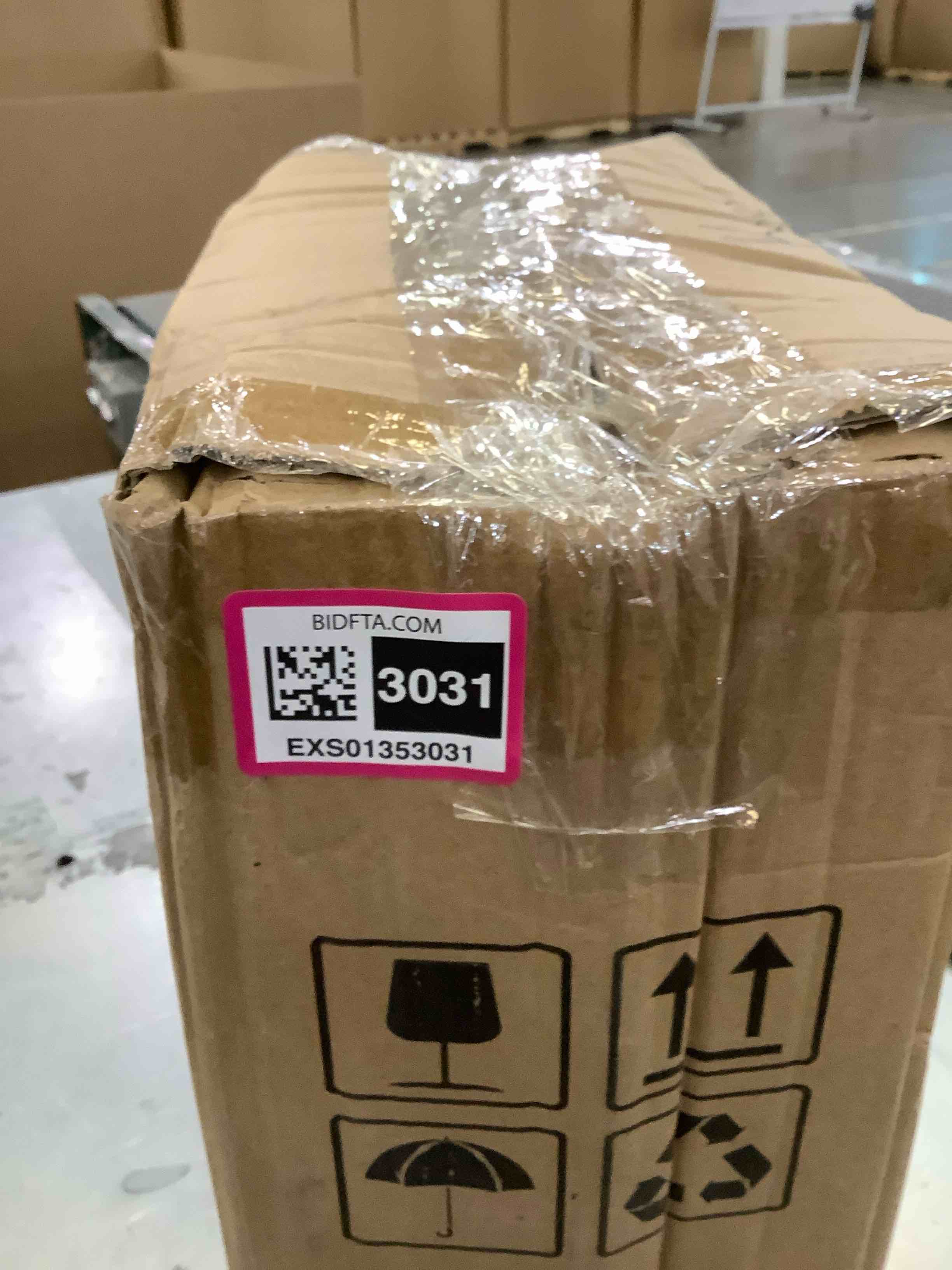 https://s3.amazonaws.com/lotting-images-prod/BargainHunt/EXS01353031_1711385952056.jpeg