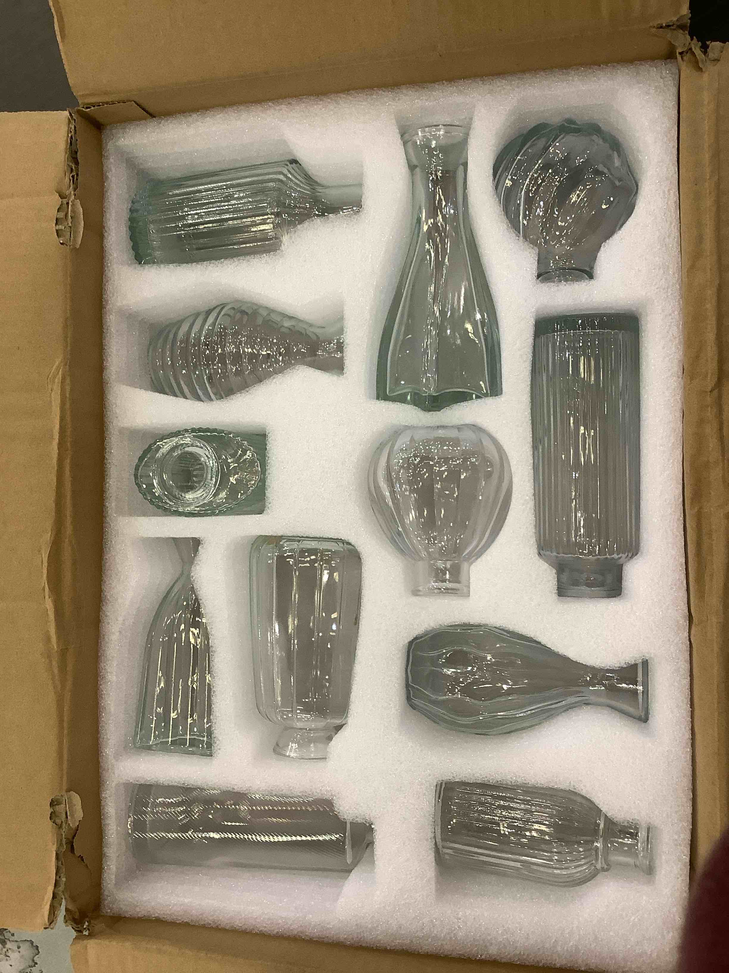 https://s3.amazonaws.com/lotting-images-prod/BargainHunt/EXS01353087_1711392058776.jpeg