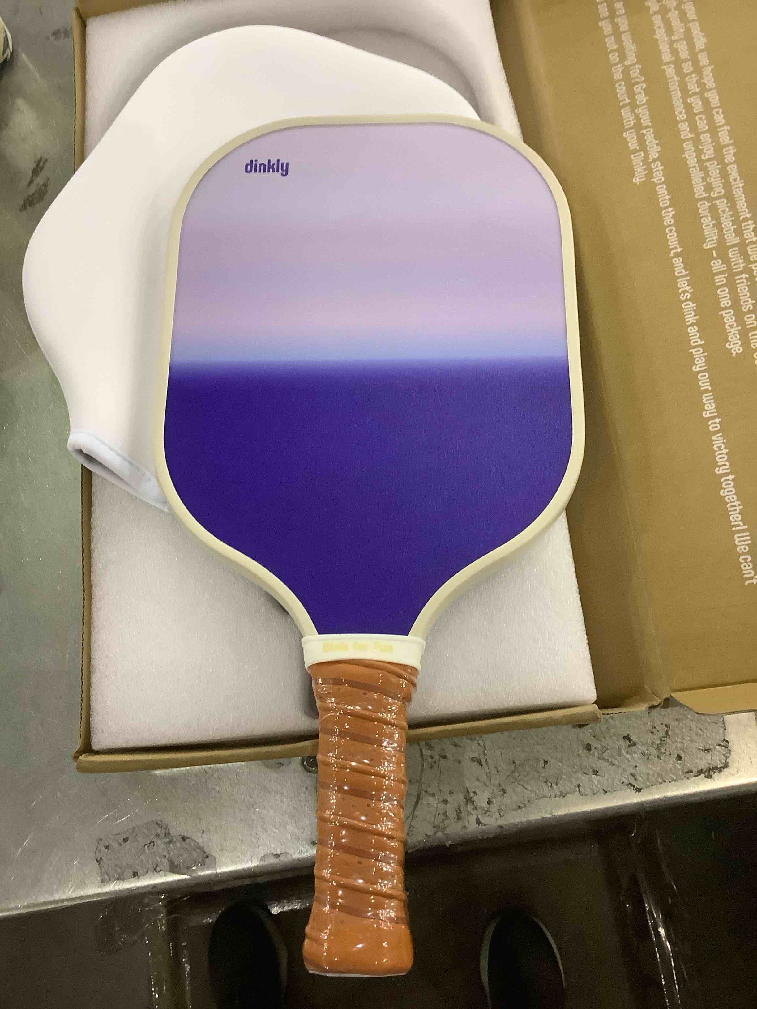 https://s3.amazonaws.com/lotting-images-prod/BargainHunt/EXS01353201_1711461818191.jpeg