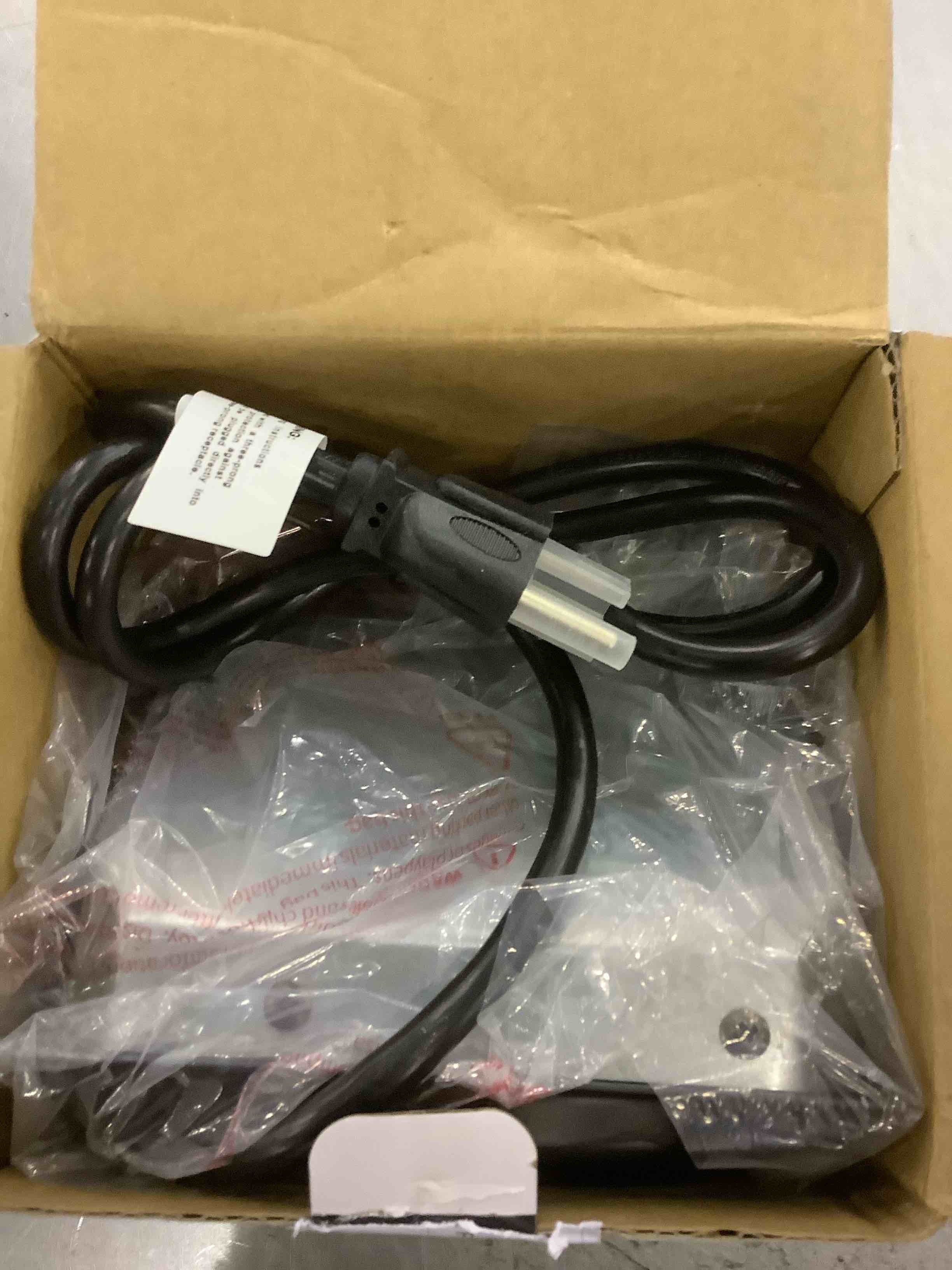 https://s3.amazonaws.com/lotting-images-prod/BargainHunt/EXS01353202_1711461986386.jpeg