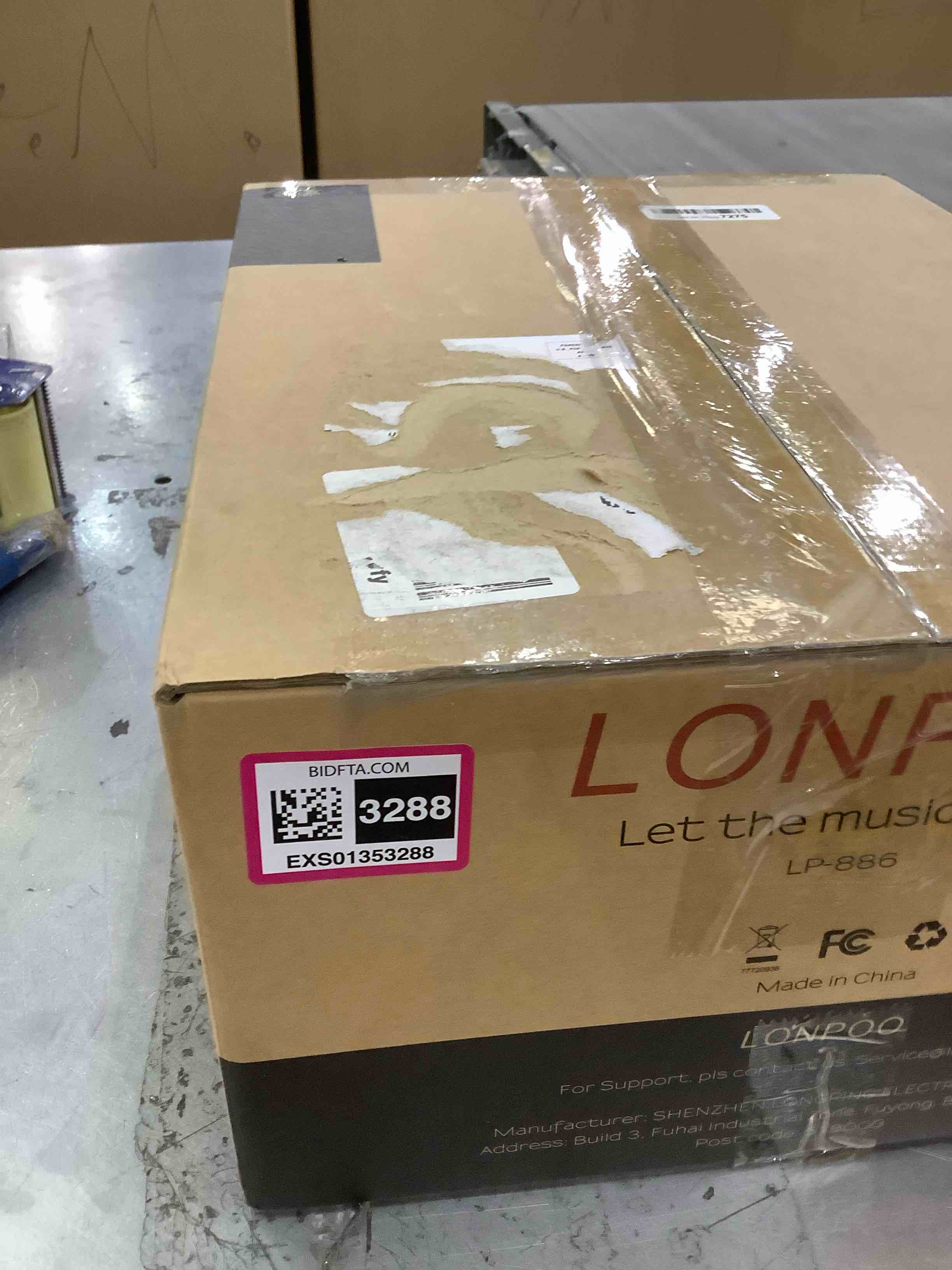 https://s3.amazonaws.com/lotting-images-prod/BargainHunt/EXS01353288_1711475425487.jpeg