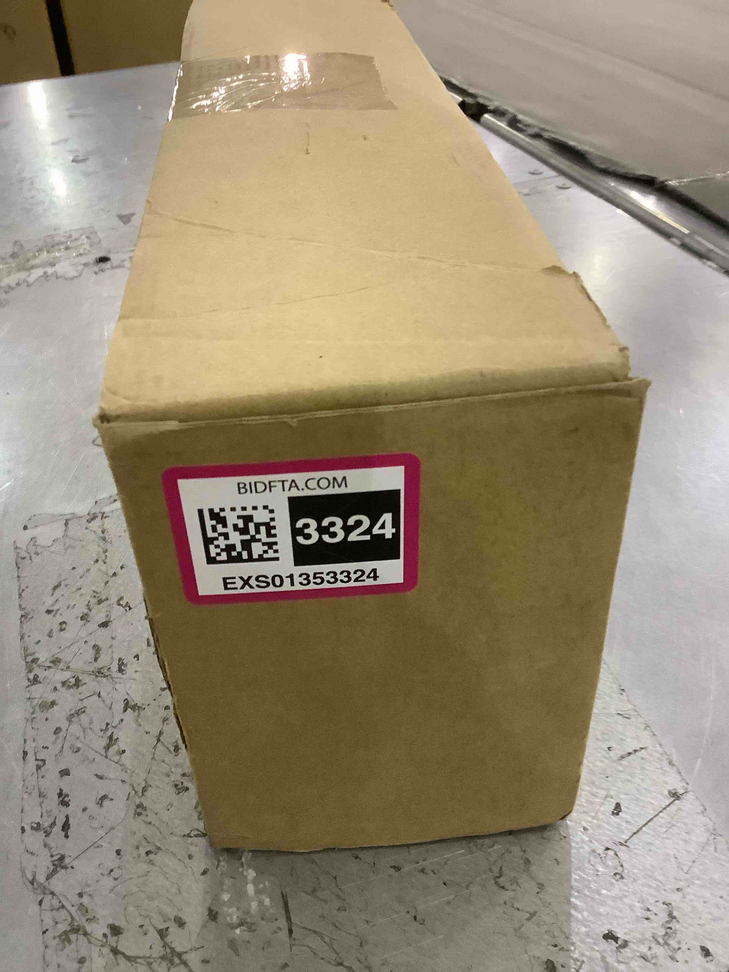 https://s3.amazonaws.com/lotting-images-prod/BargainHunt/EXS01353324_1711539823941.jpeg