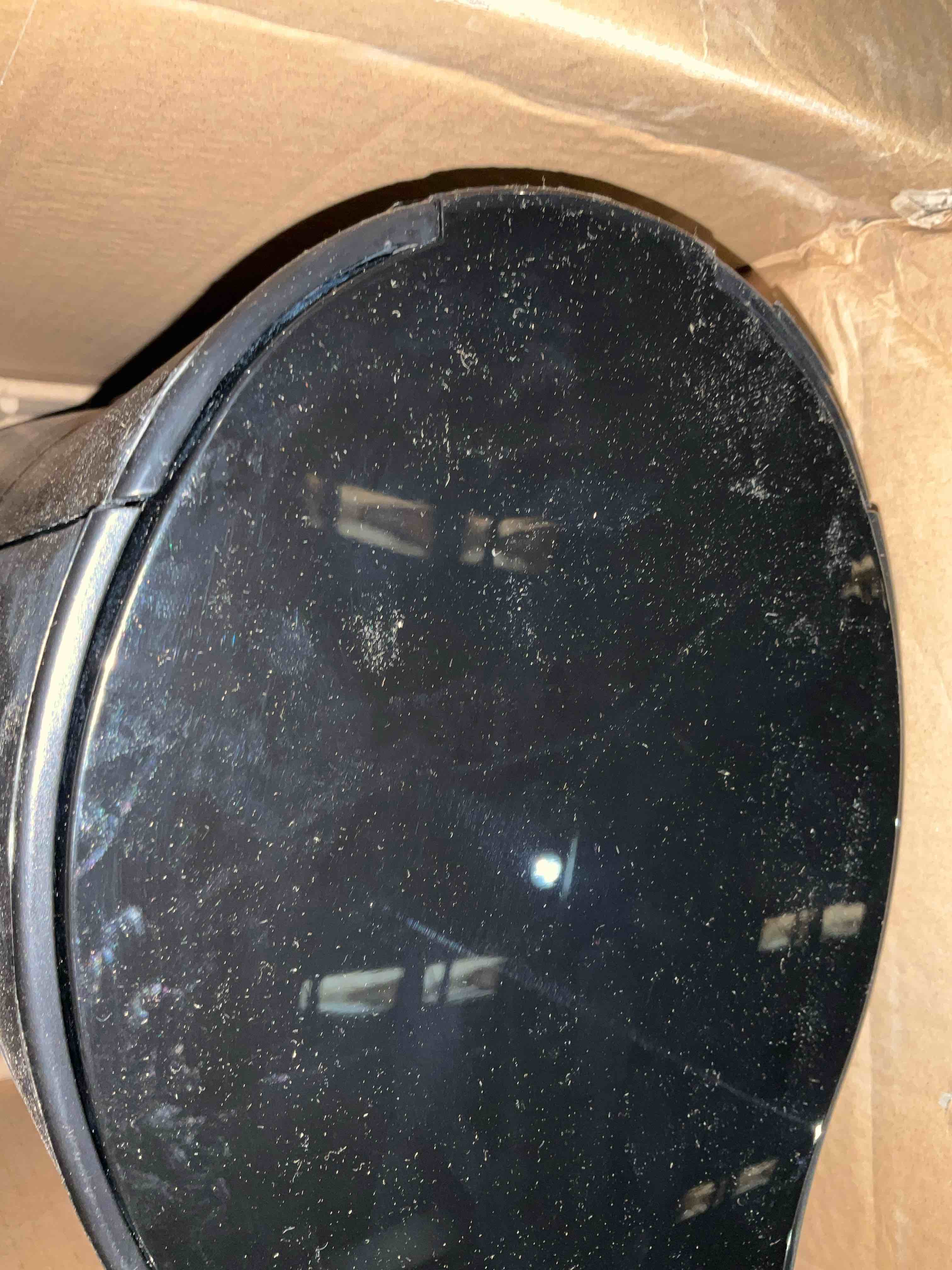 https://s3.amazonaws.com/lotting-images-prod/BargainHunt/EXS01353609_1716550110619.jpeg
