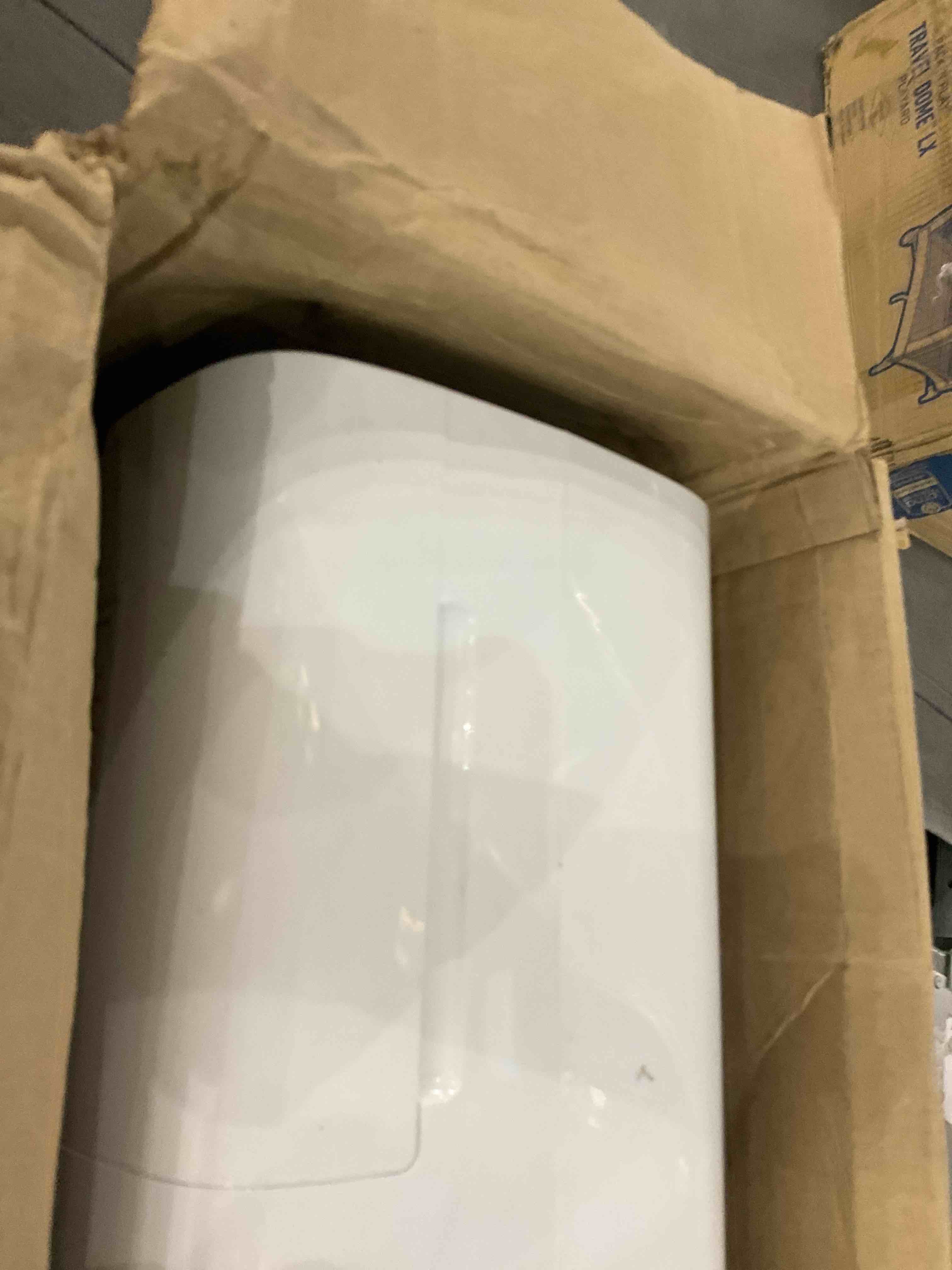 https://s3.amazonaws.com/lotting-images-prod/BargainHunt/EXS01353676_1716896685428.jpeg
