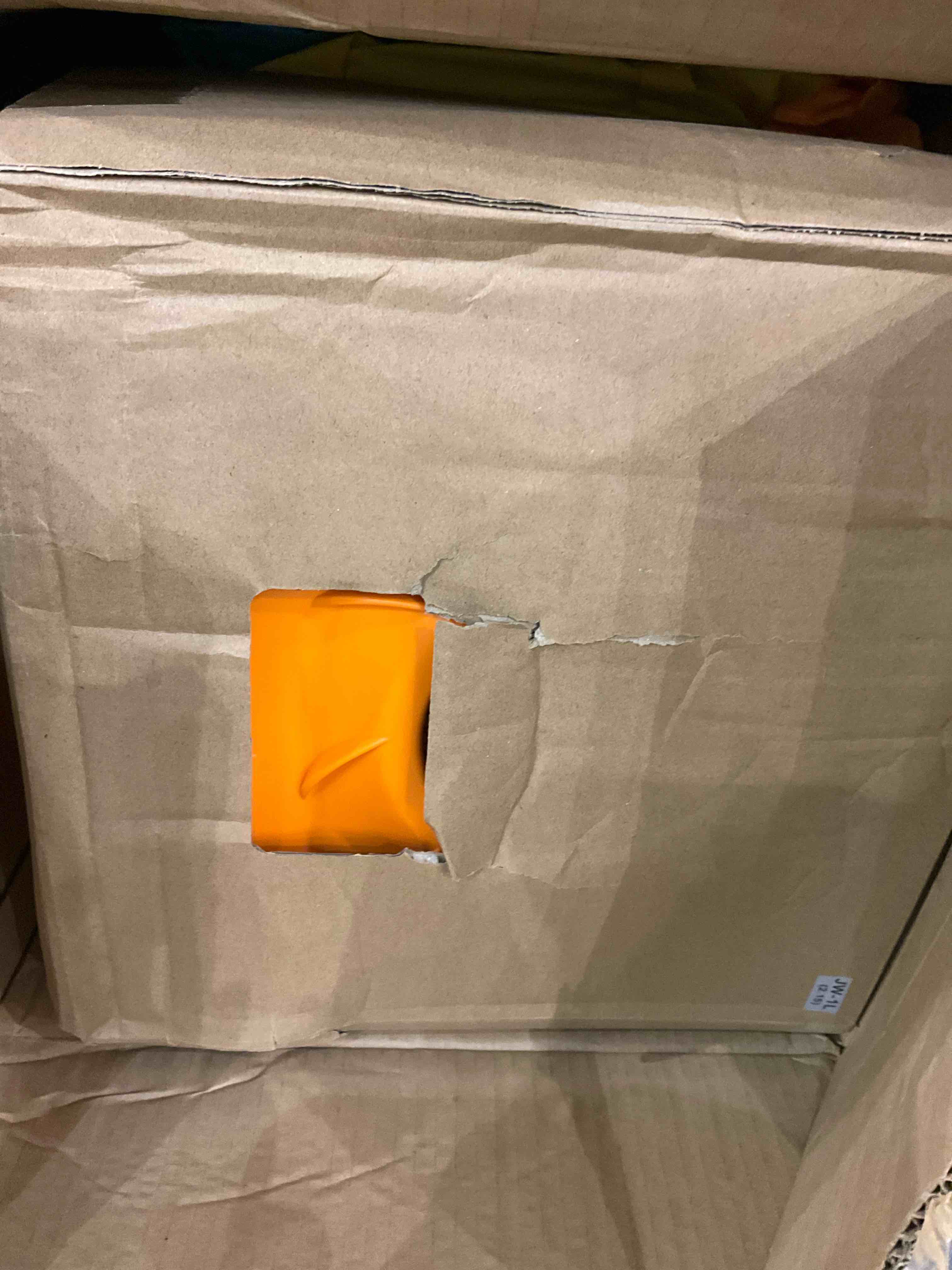 https://s3.amazonaws.com/lotting-images-prod/BargainHunt/EXS01353683_1716898450510.jpeg