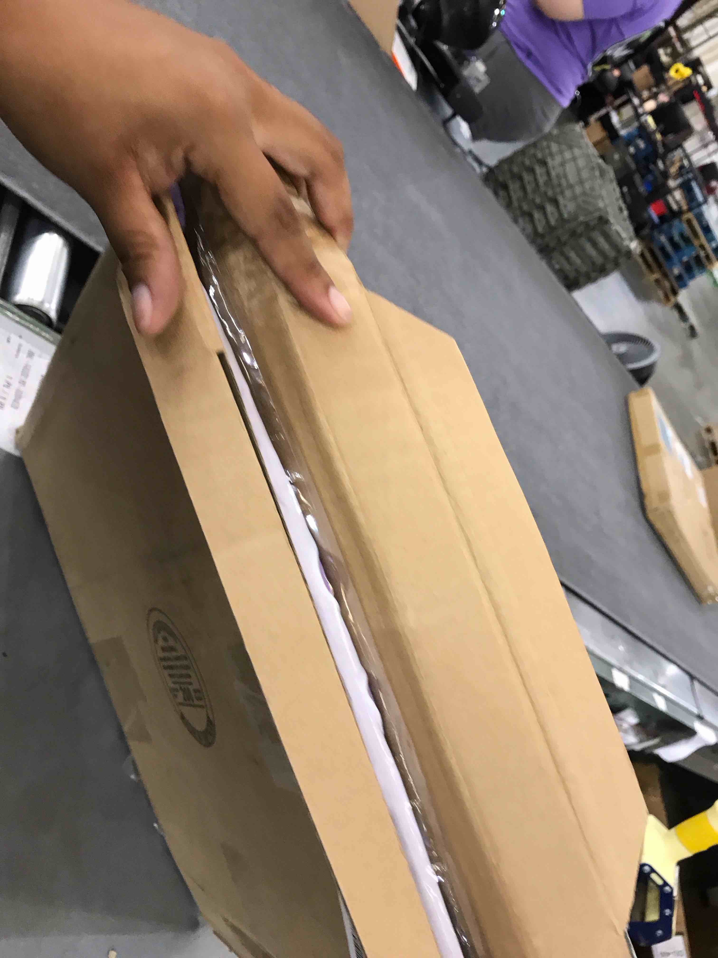 https://s3.amazonaws.com/lotting-images-prod/BargainHunt/EXS01353962_1717521997426.jpeg