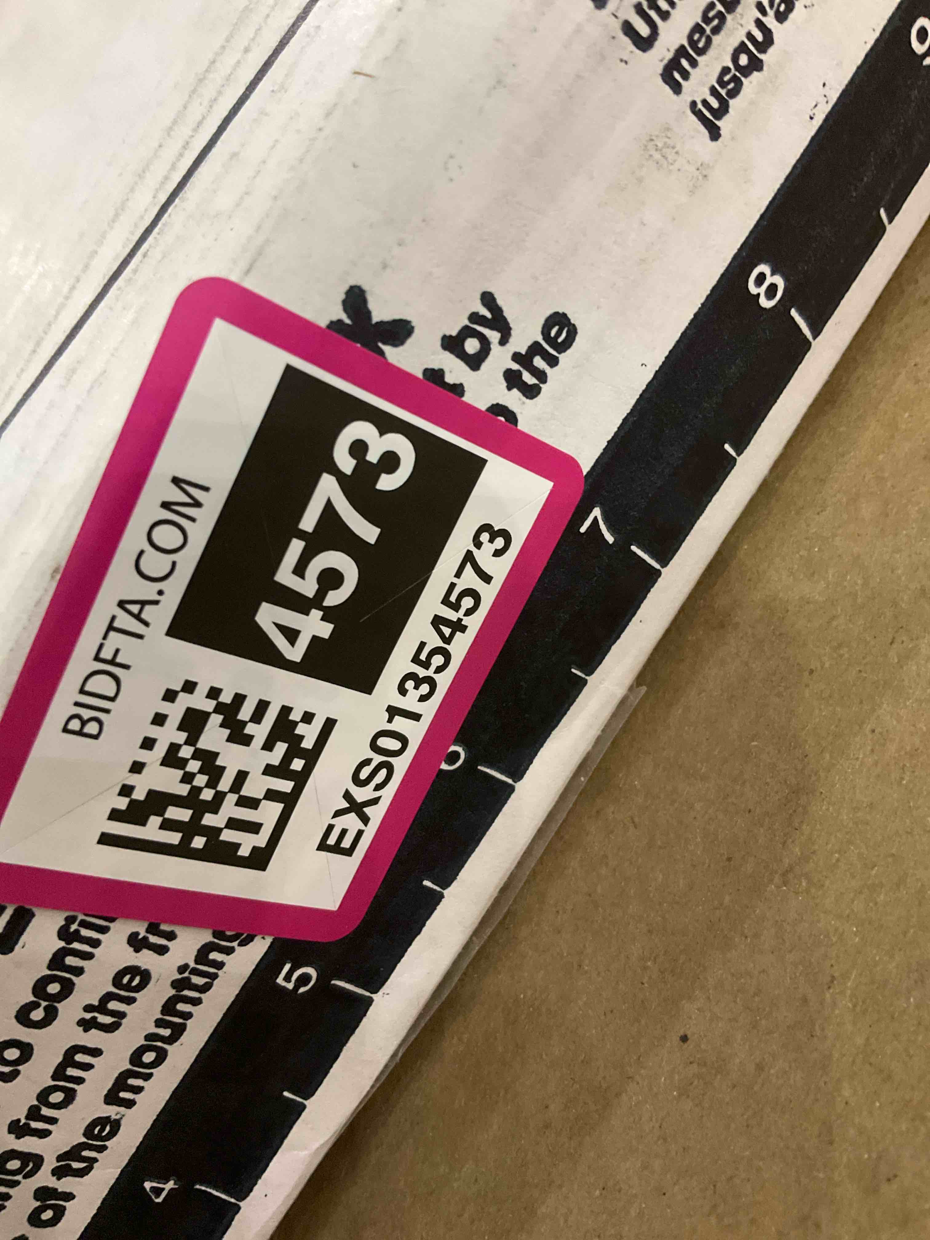 https://s3.amazonaws.com/lotting-images-prod/BargainHunt/EXS01354573_1711366646794.jpeg