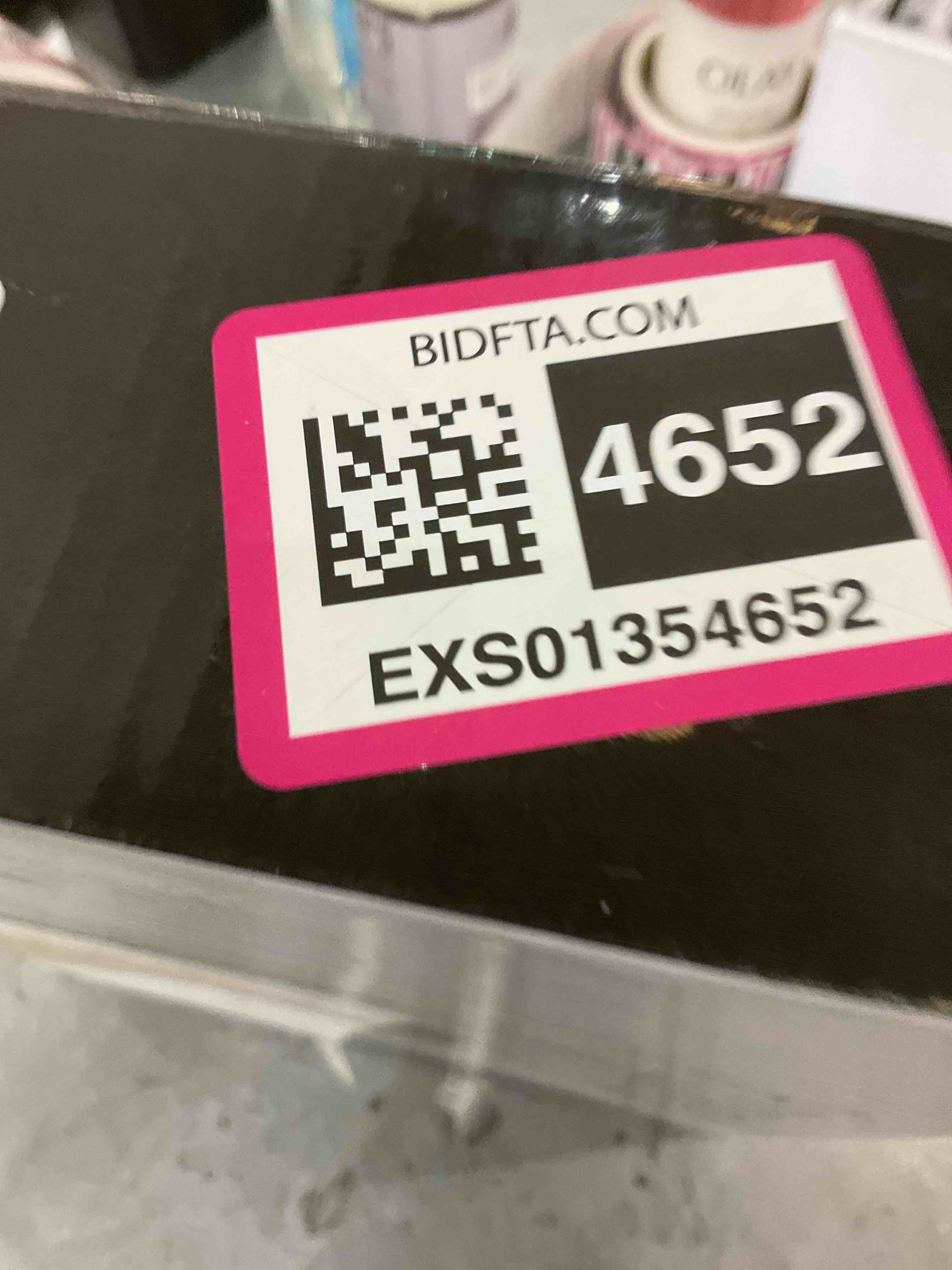https://s3.amazonaws.com/lotting-images-prod/BargainHunt/EXS01354652_1711379177633.jpeg
