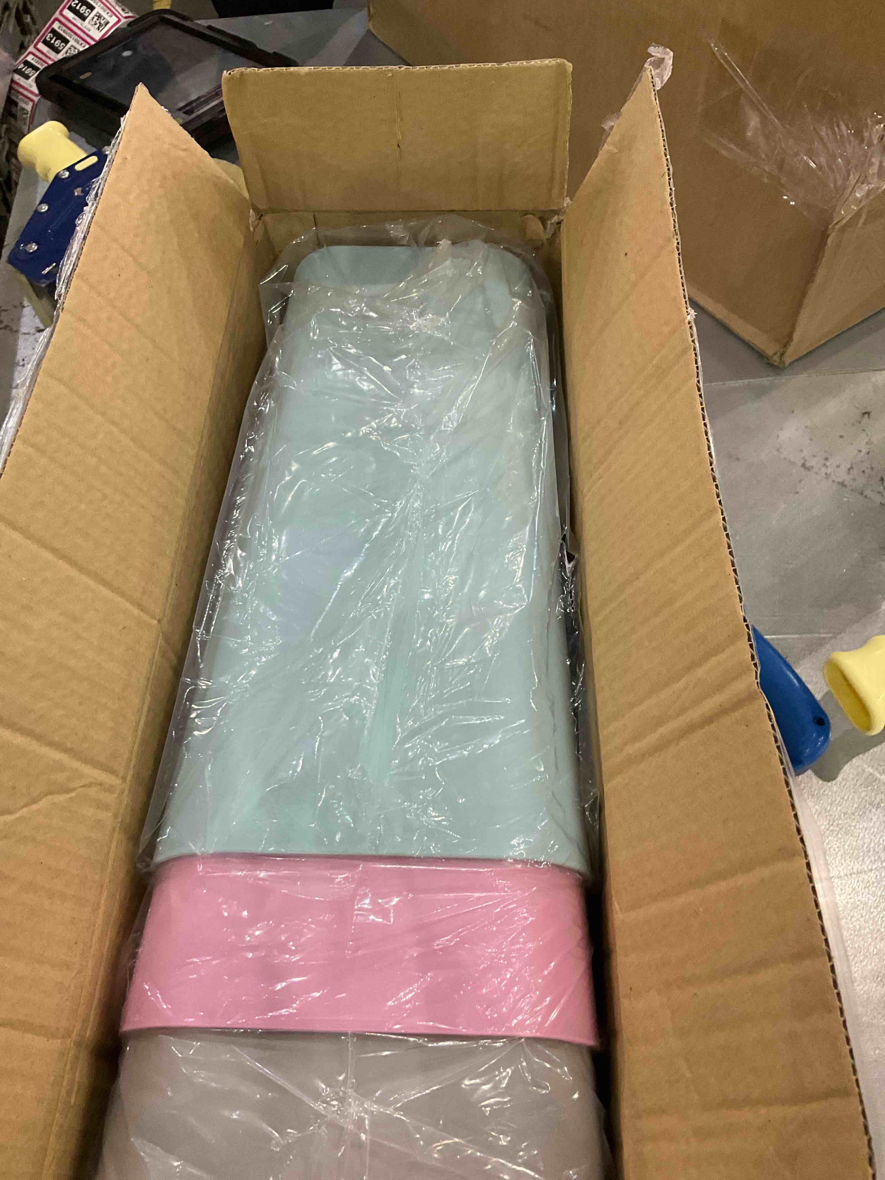 3 Pack Small Bathroom Trash Can with Lid - 10L/2.6 Gallon Slim Garbage Bin, Dog Proof Trashcan, Plastic Wastebasket for Kitchen/Bedroom/Office/Dorm, Fits Under Sink/Desk/Cabinet (Pink&Blue&Grey)