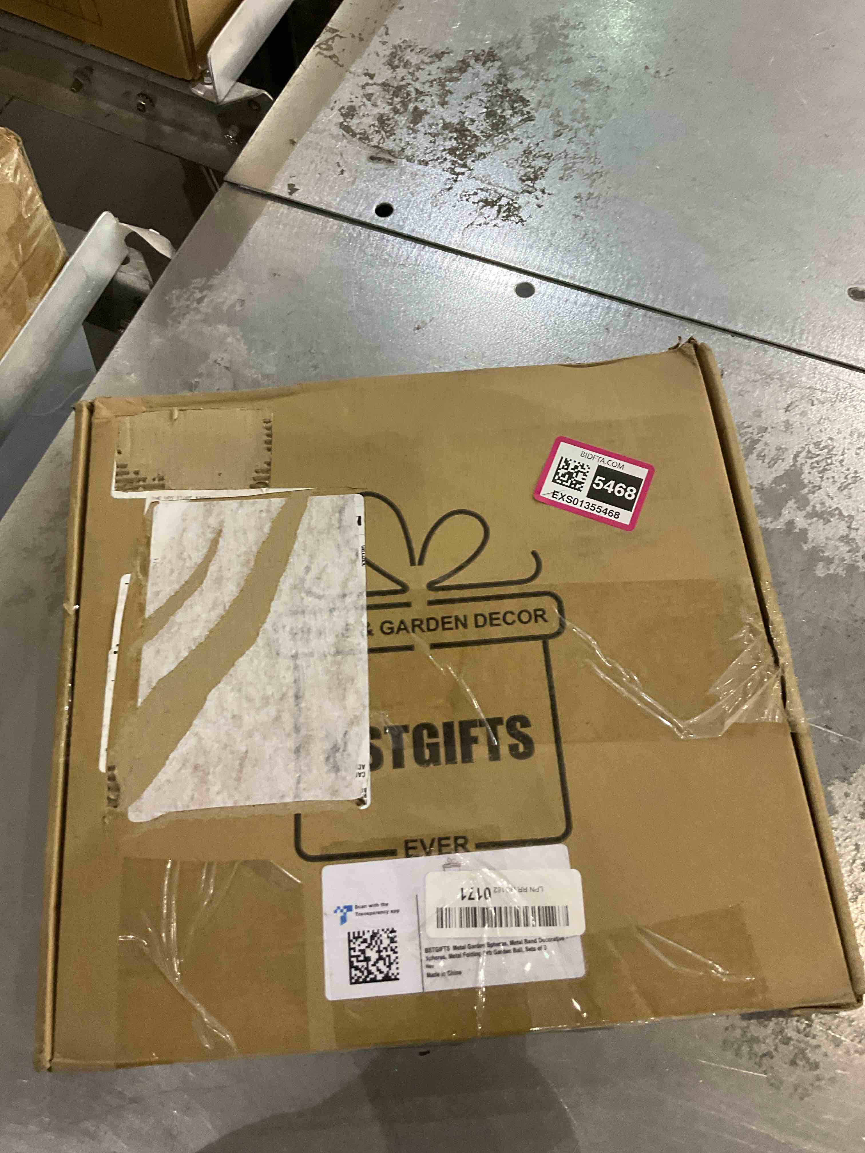 https://s3.amazonaws.com/lotting-images-prod/BargainHunt/EXS01355468_1711454798789.jpeg