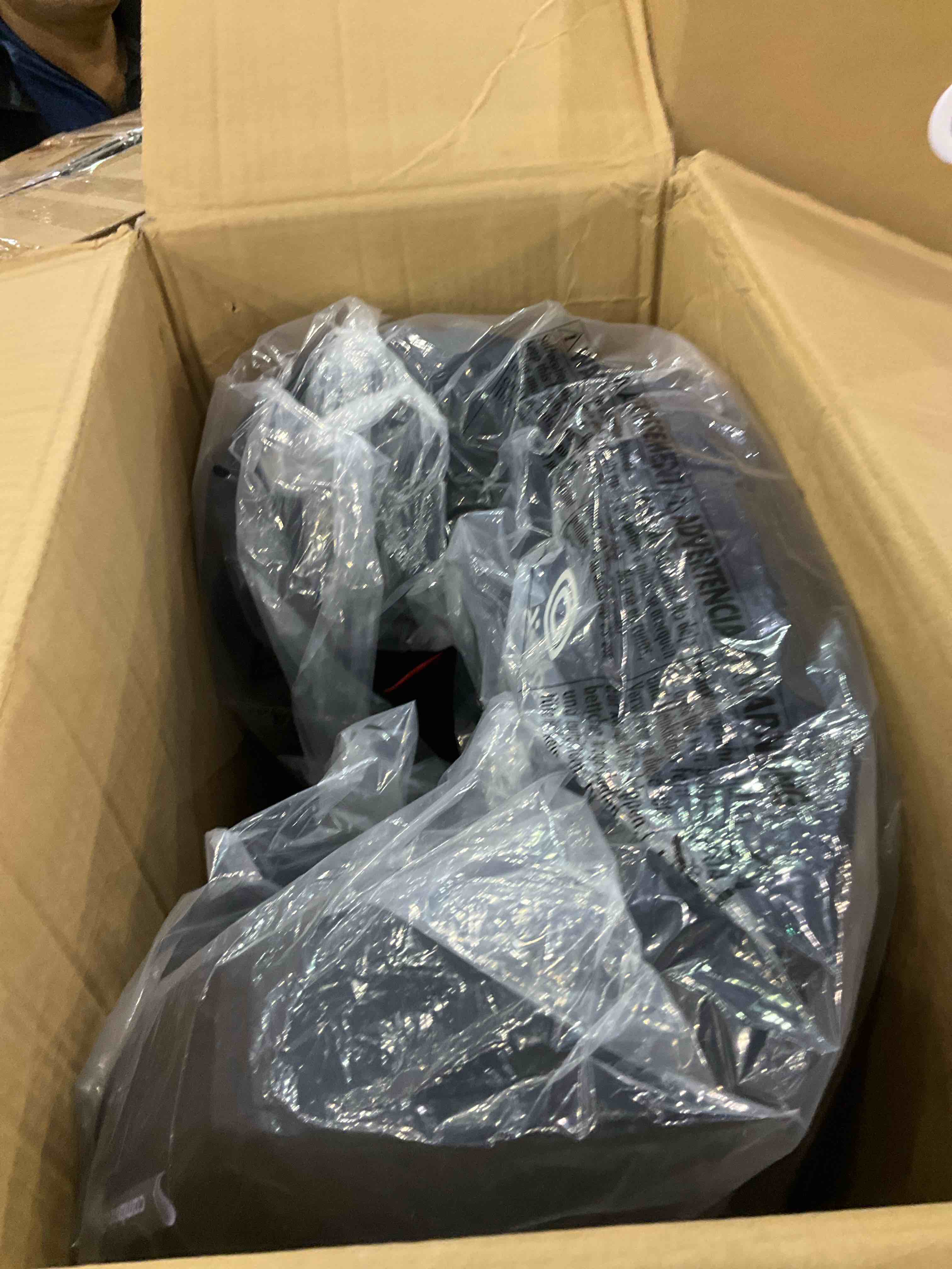 https://s3.amazonaws.com/lotting-images-prod/BargainHunt/EXS01355758_1711023616105.jpeg